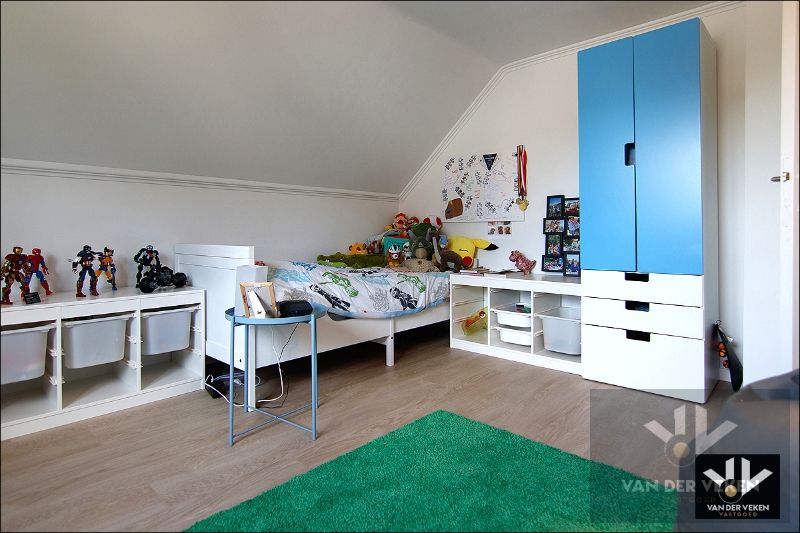 GERENOVEERDE GEZINSWONING IN KINDVRIENDELIJKE OMGEVING TE KURINGEN foto 19