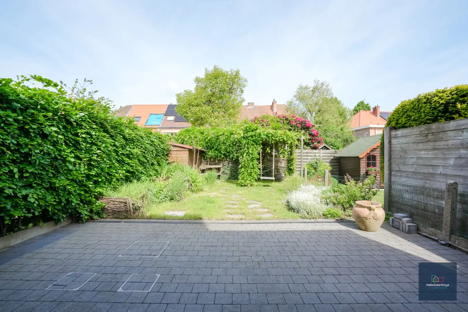 Topper : Ruime gezinswoning met 5 slaapkamers en tuin foto 27