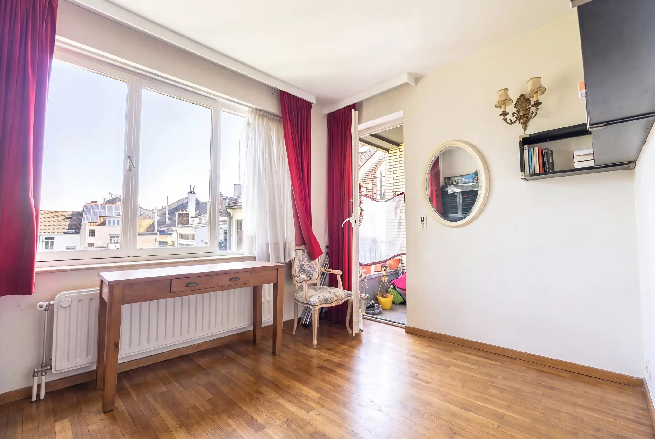 Appartement met 2 slaapkamers + balkon foto 8