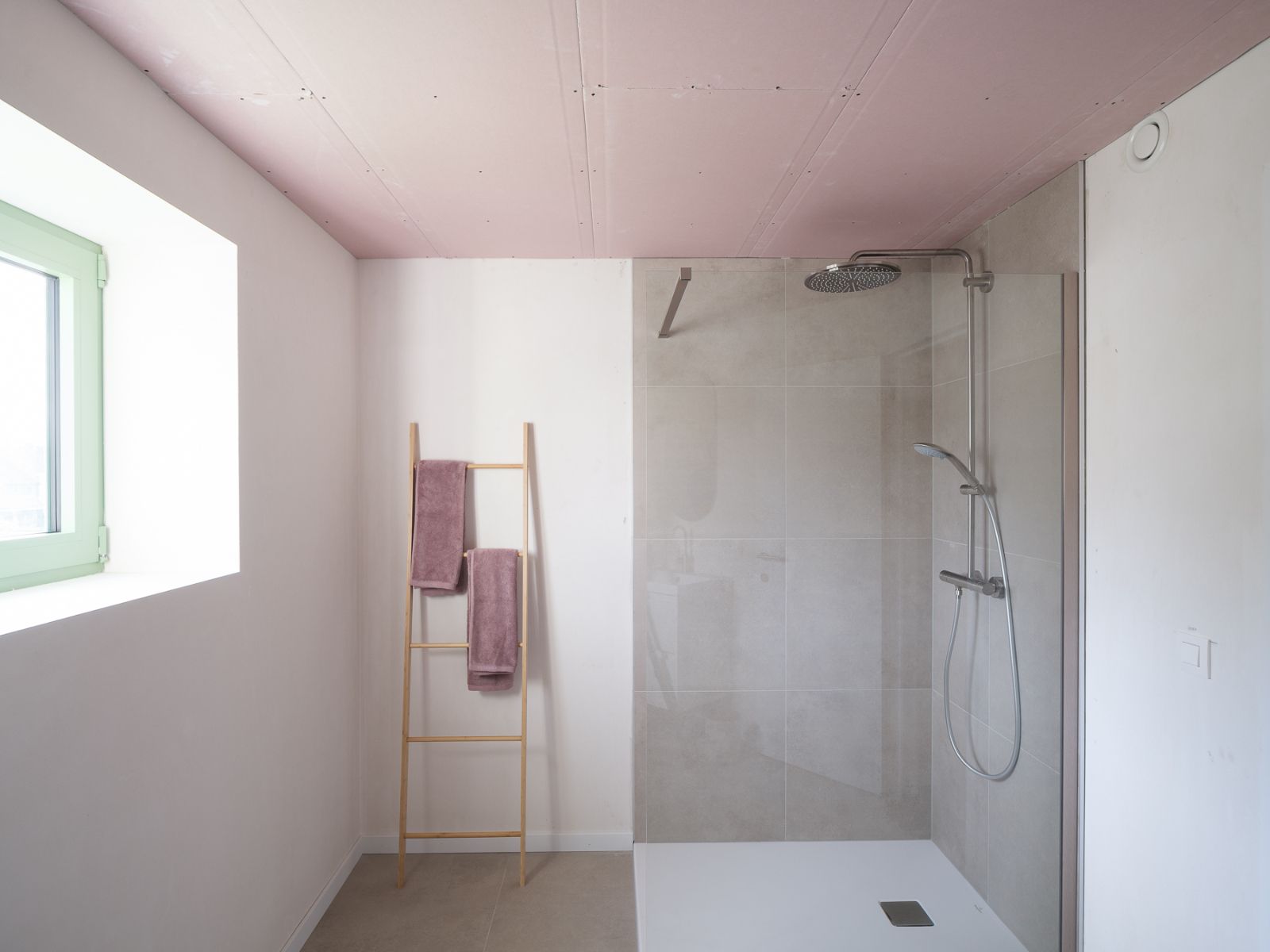 Gerenoveerd 2 slpk appartement met terras te Destelbergen foto 15