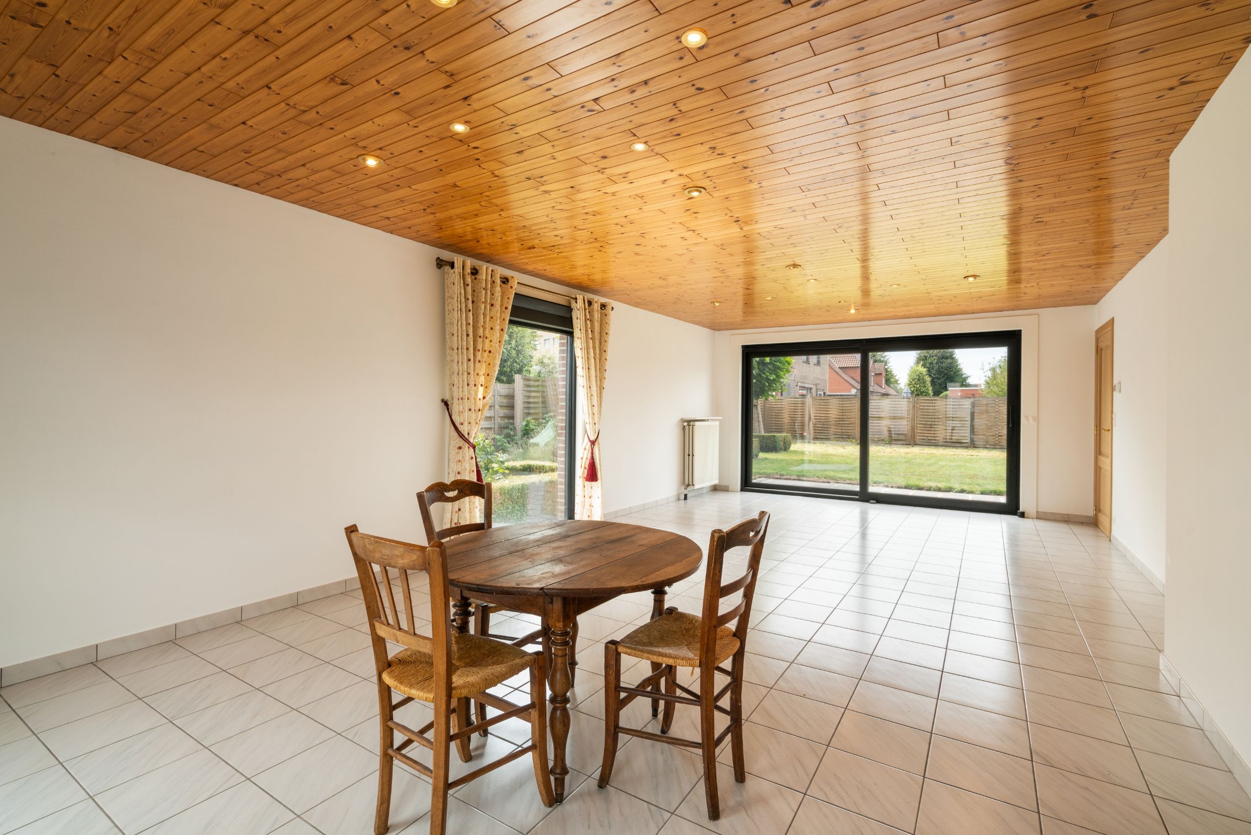 Residentieel gelegen alleenstaande bebouwing op 576m2 foto 4
