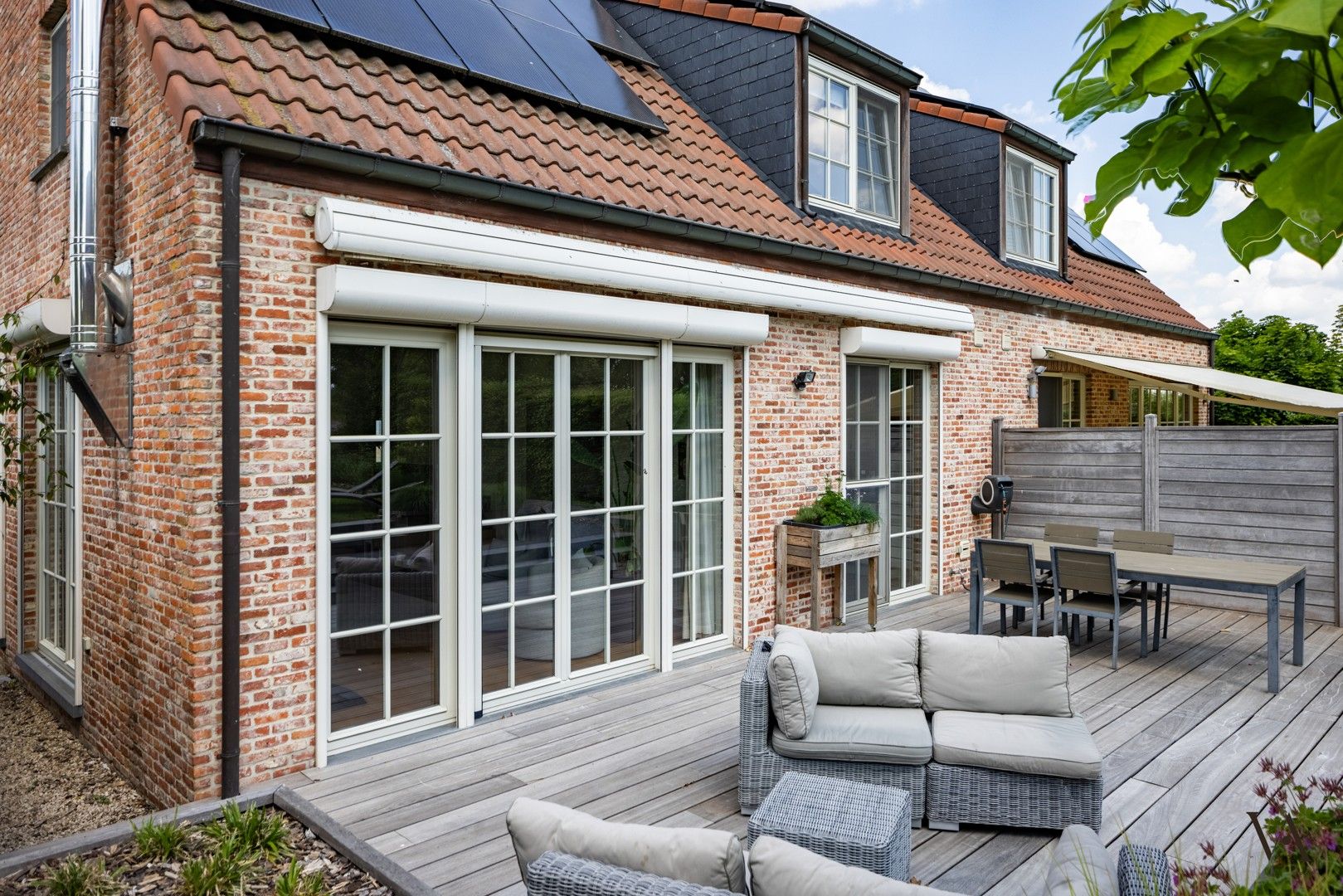 Knappe klassieke villa in doodlopende straat in Bierbeek foto 12