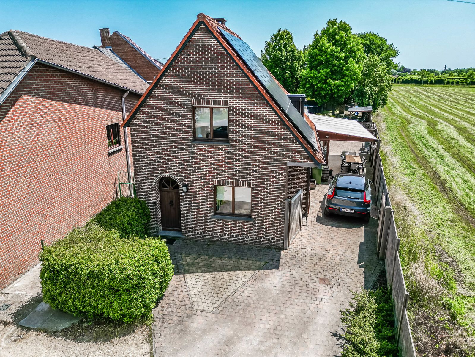 Charmante en leuk gelegen woning te Malderen foto 2