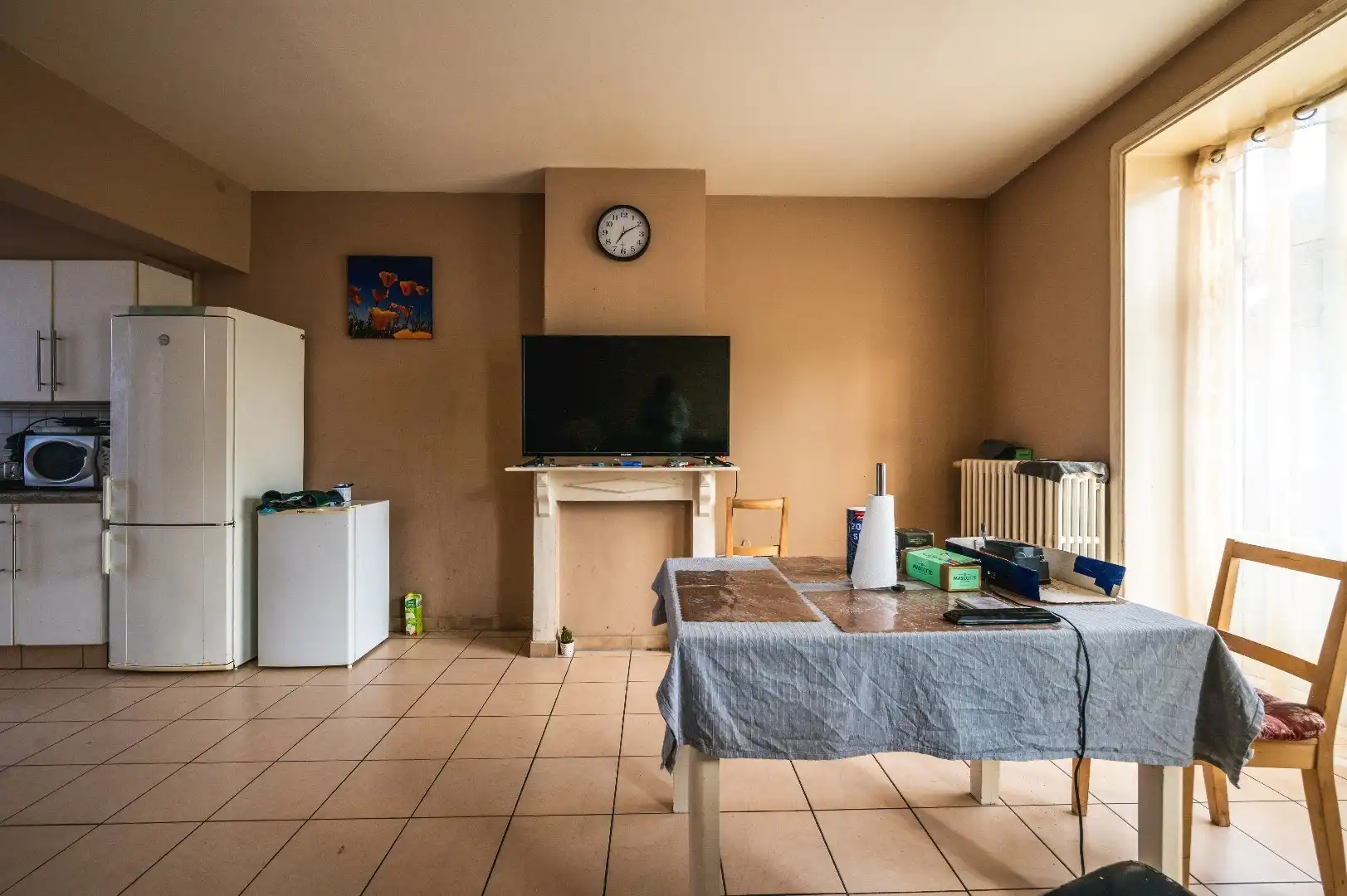 Herenhuis met 2 busnummers, buitenruimte en terras foto 8