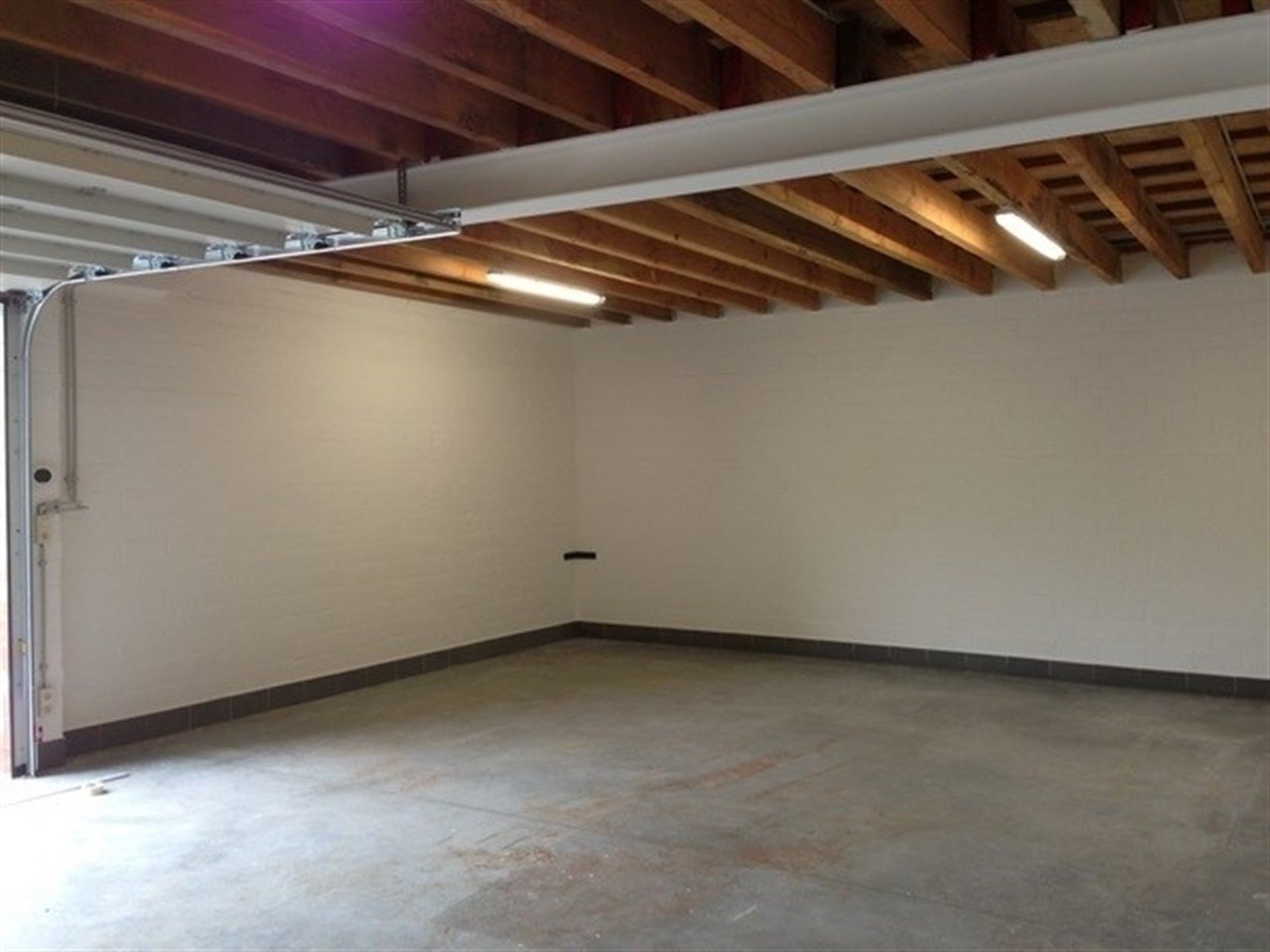 Unieke loft (290m²) met atelier, studio, tuin én magazijn (200m²) foto 22