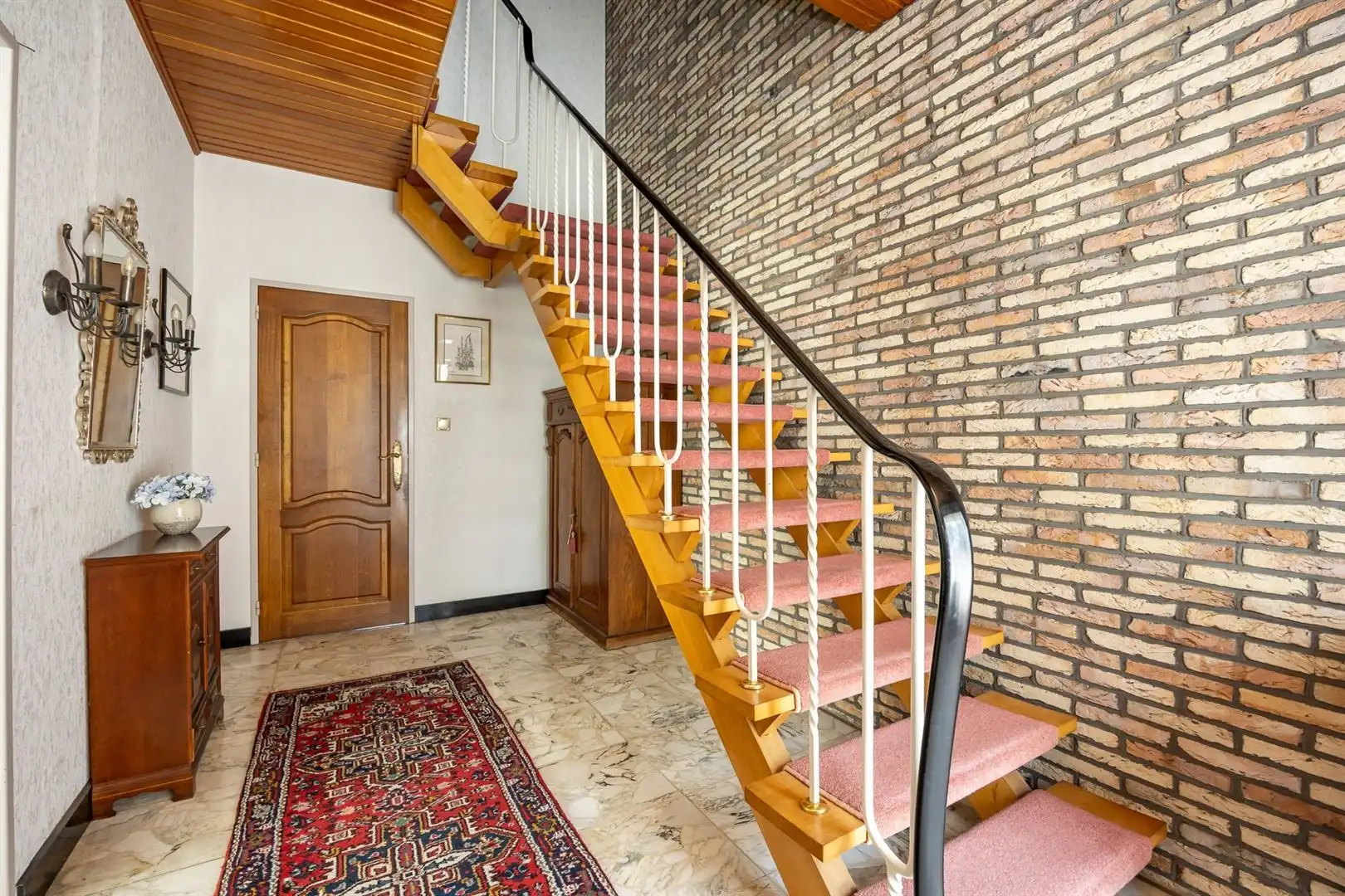 Karaktervolle villa op prachtig perceel van 1.063 m² in residentieel Schoten foto 5