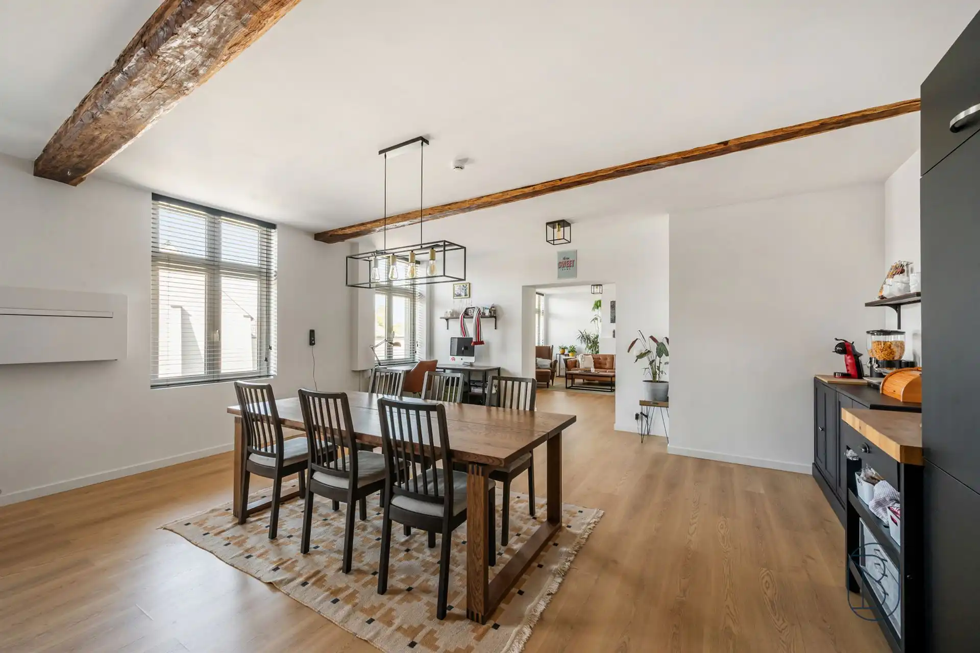 Karaktervolle herenwoning + kantoor en extra nieuwbouwwoning foto 18