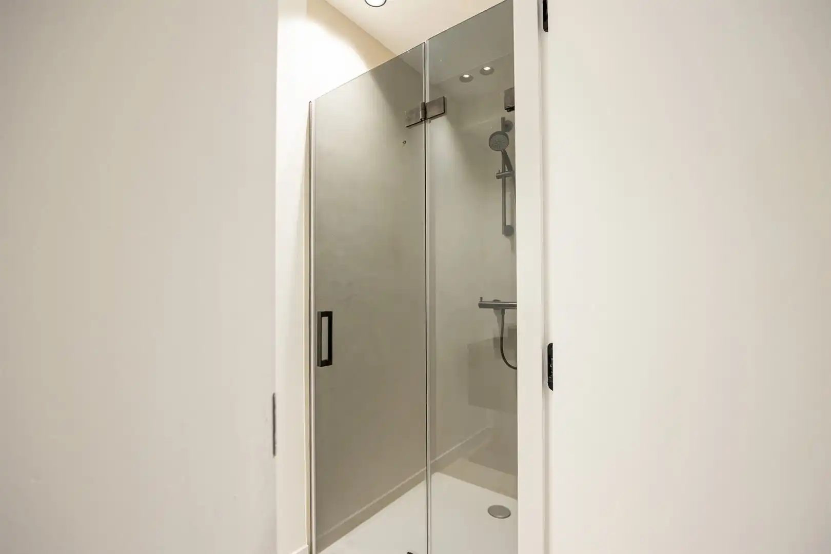 Industriële loft met 3 slaapkamers foto 13