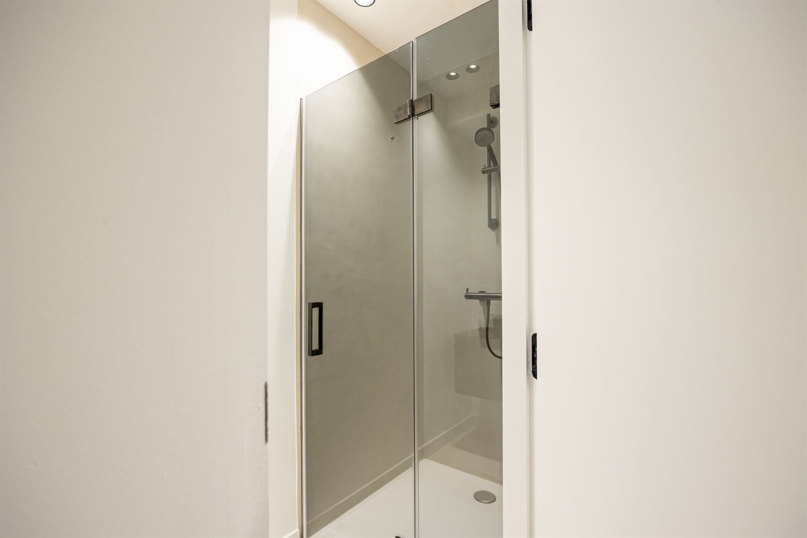 Industriële loft met 3 slaapkamers foto 13