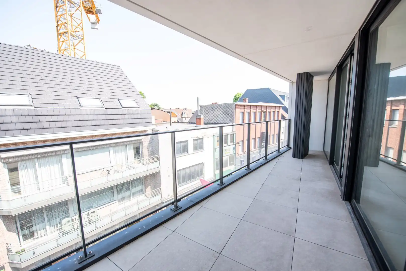 Recent appartement op topligging  TE HUUR in centrum Waregem! foto 24