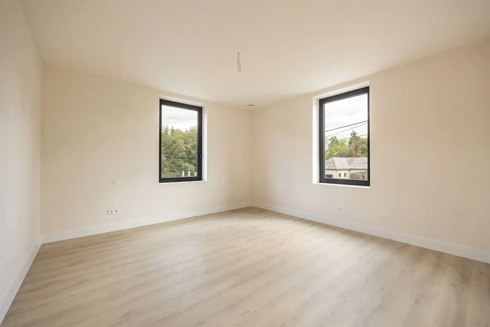 Nieuwbouw HOB met 4 slaapkamers en tuin  foto 13