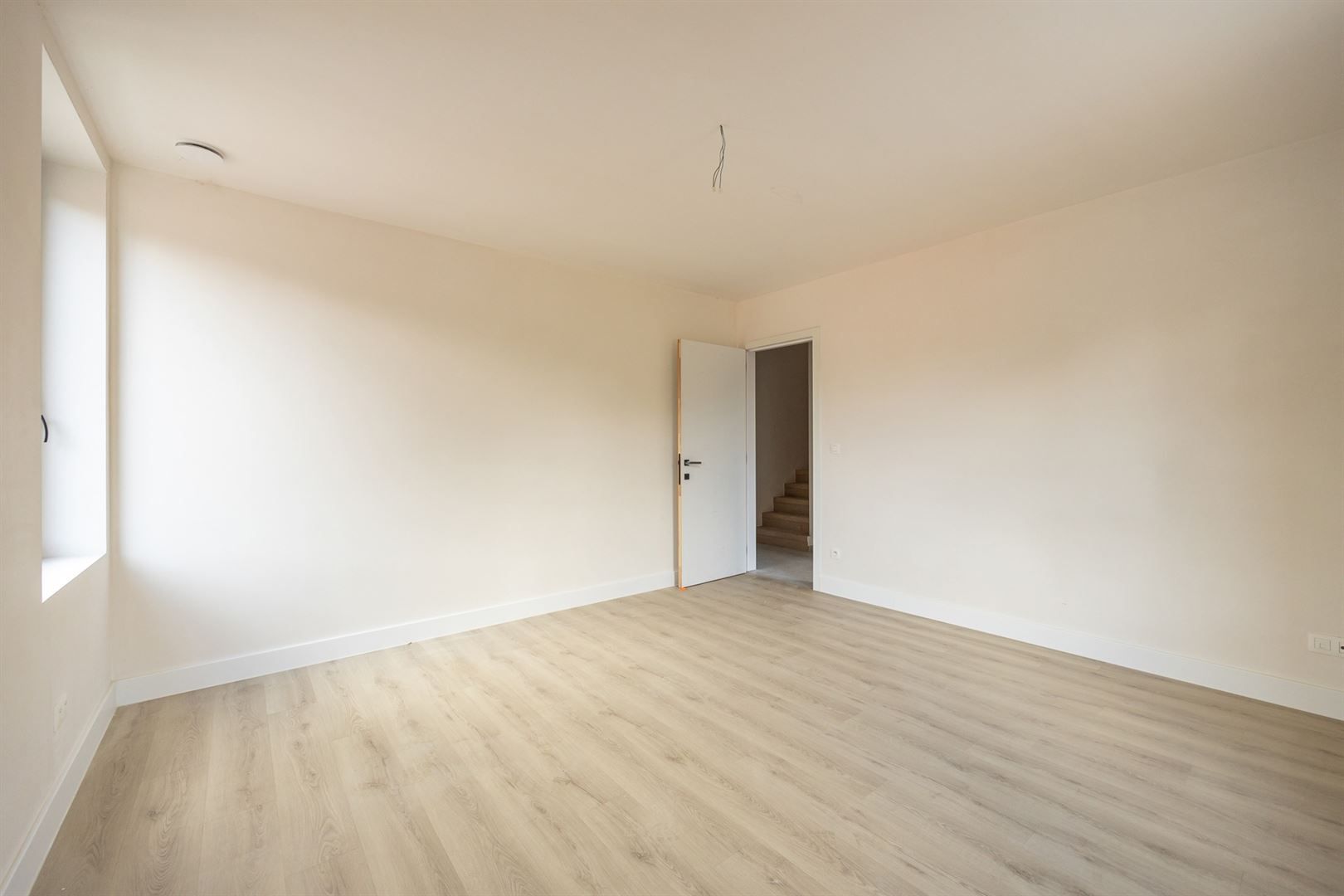 Nieuwbouw HOB met 4 slaapkamers en tuin  foto 13