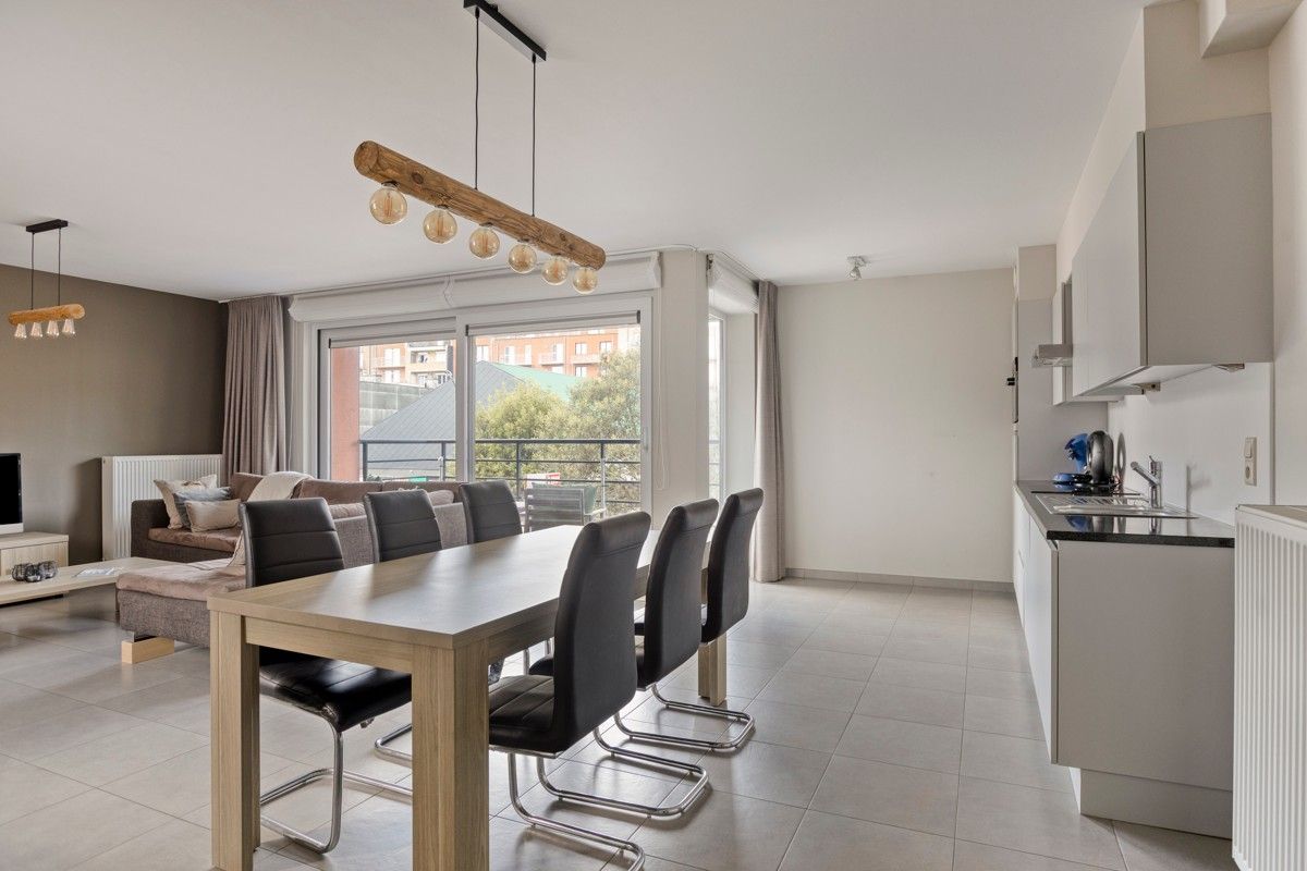 Ruim en modern appartement in het centrum van Koksijde-Bad foto 6