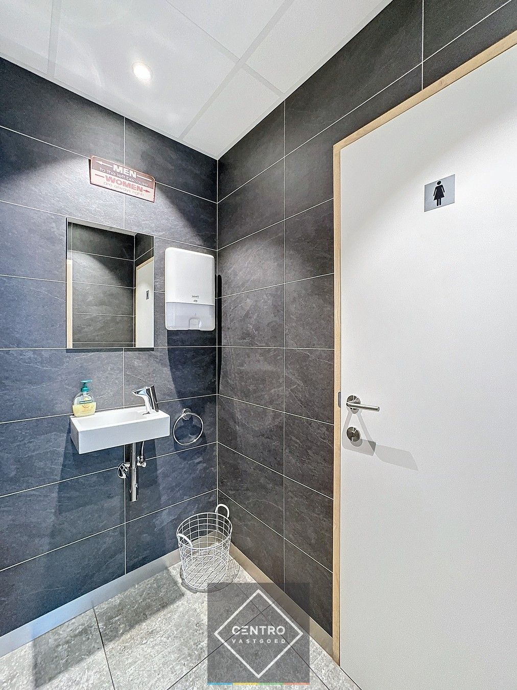 HANDELSPAND met opslagruimte! foto 13