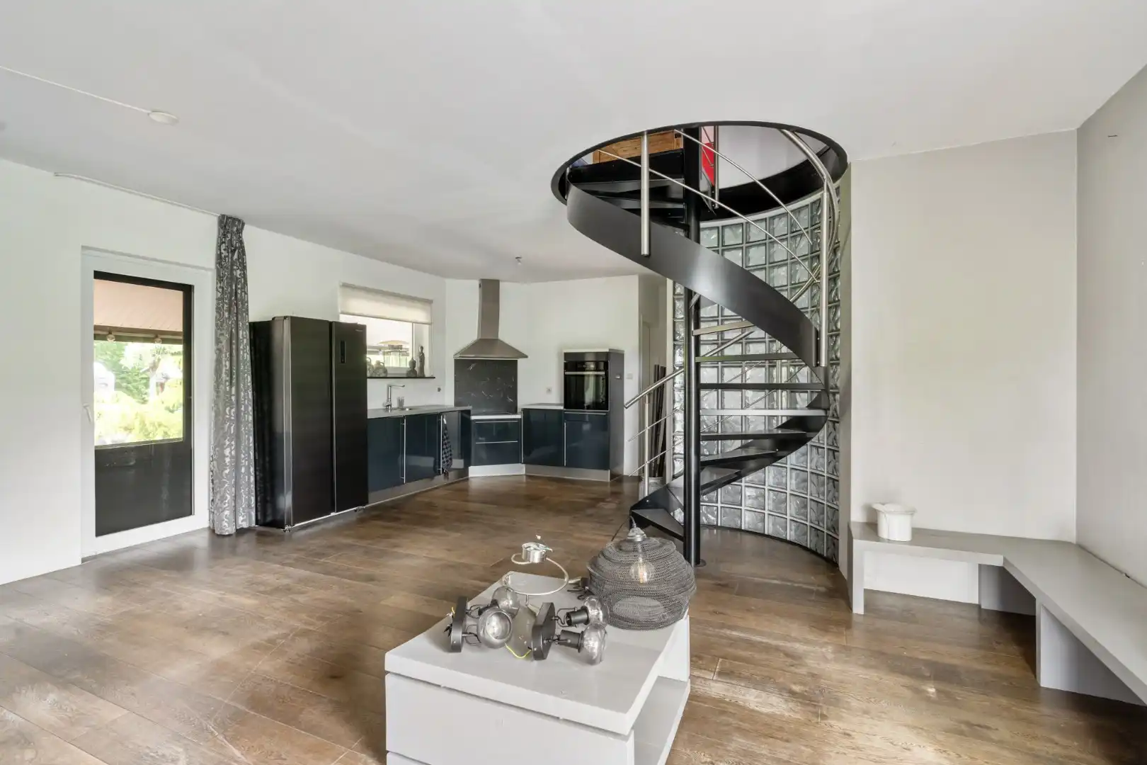 Ruime, zeer rustig gelegen woning op een perceel 29a90ca te Molenbeersel - een deelgemeente van Kinrooi!  foto 9