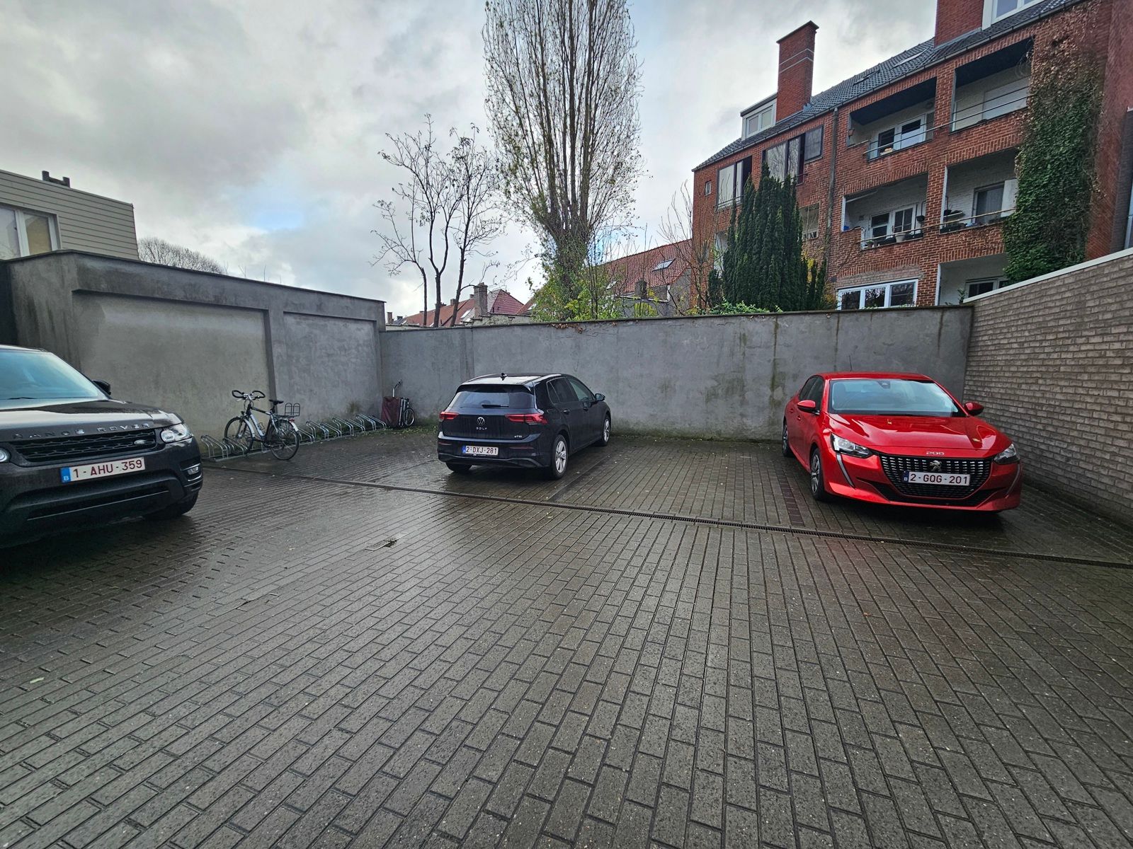 Tof instapklaar appartement met terras en autostandplaats! foto 17