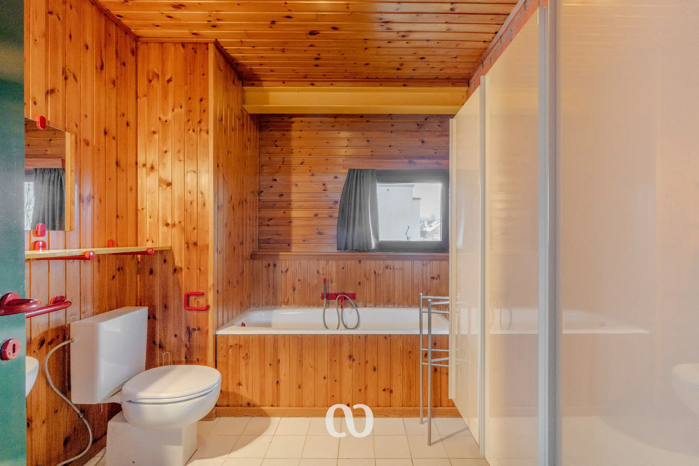 Bijzondere architectenwoning in groene en rustige omgeving foto 14