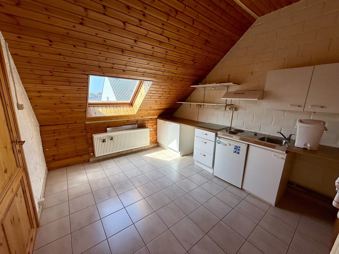 Zeer ruime woning met 5 slaapkamers! foto 18