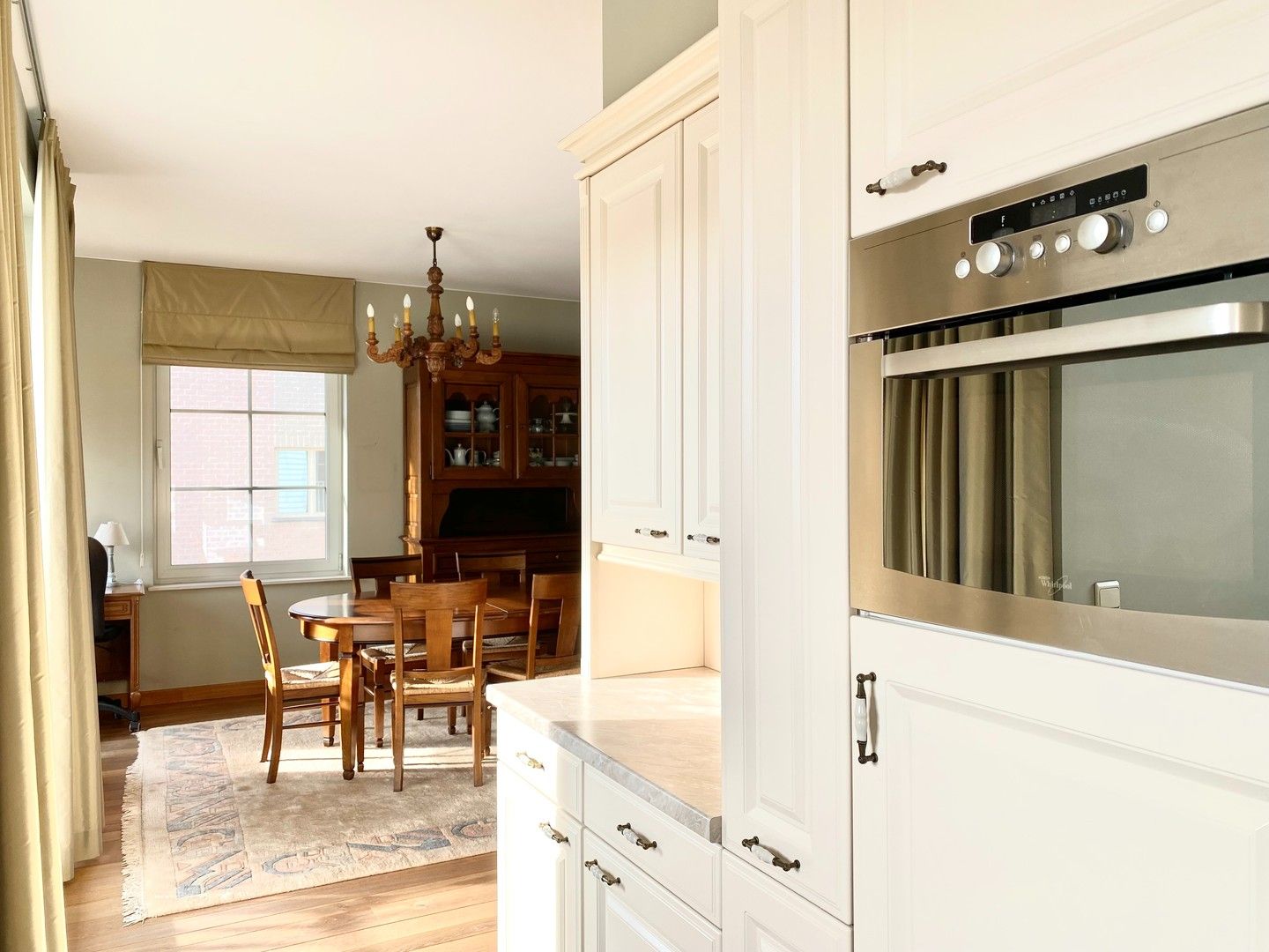 Charmant appartement met garagebox pal in het centrum! foto 5