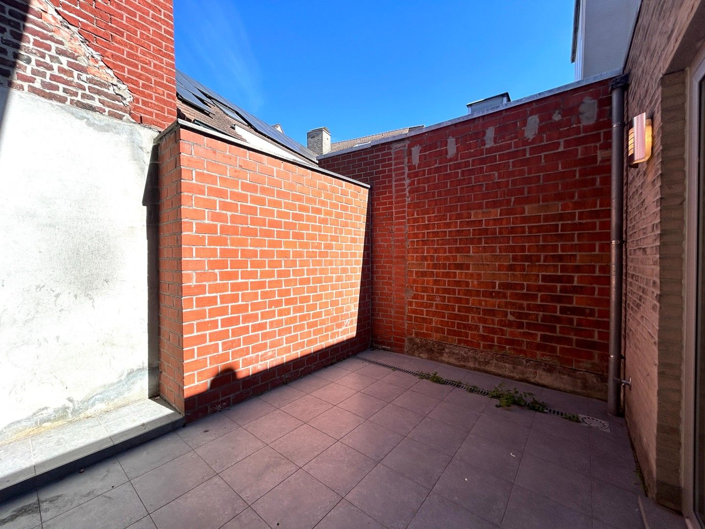 Instapklare woning met 3 slaapkamers in het centrum van Beveren (Roeselare)! foto 8