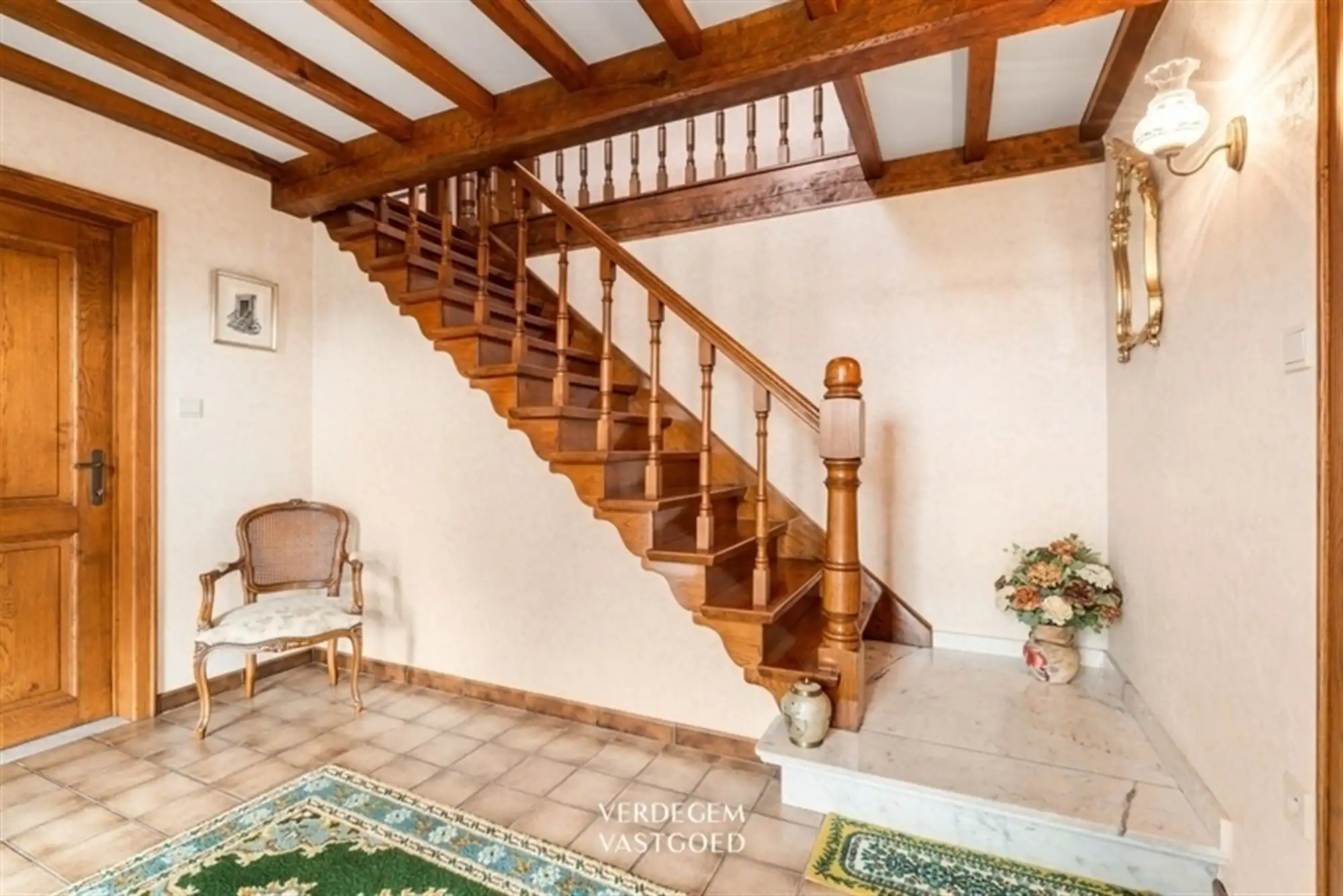 Karaktervolle villawoning op uitzonderlijk perceel van 6.639m² foto 6