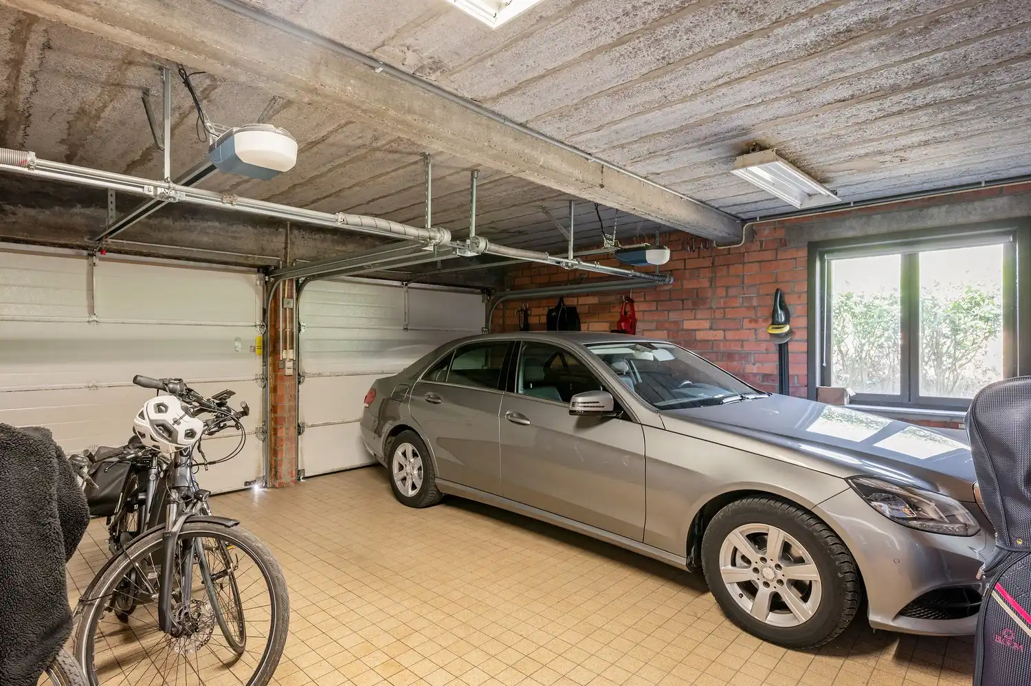 PRACHTIGE INSTAPKLARE WONING OP ZEER GOEDE LOCATIE foto 27