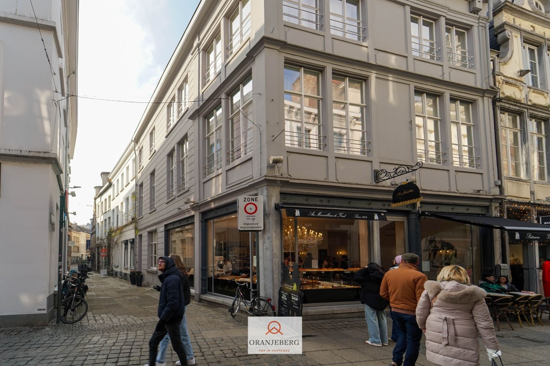 Handelshoekpand Te Huur in gezellig zijstraatje van de Mageleinstraat foto 29