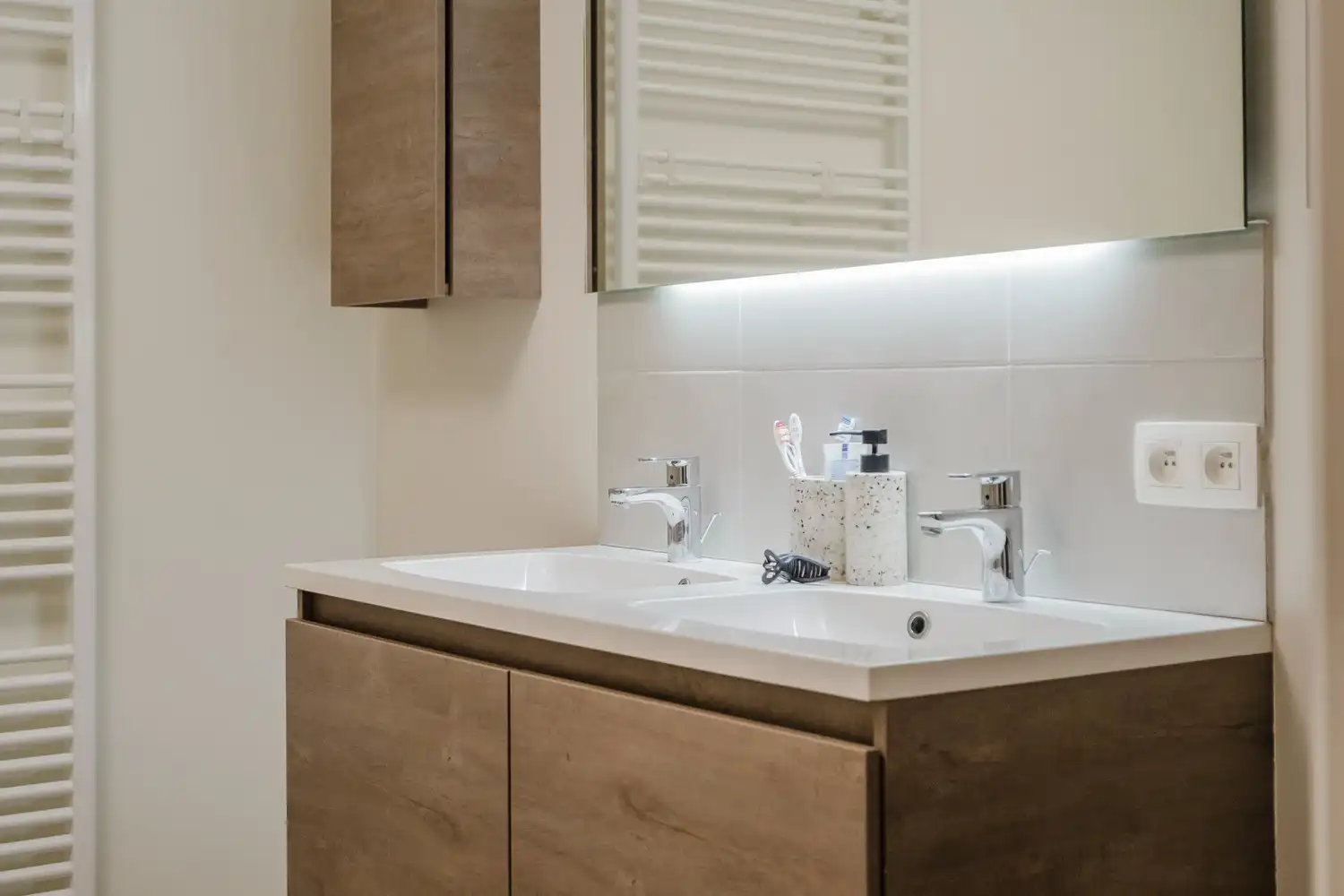 BIJZONDERE LOFT MET PRIVÉTUIN EN ZWEMBAD foto 15