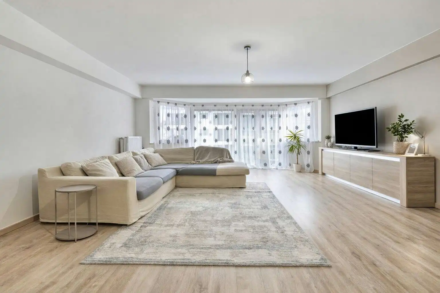 Appartement met 2 slaapkamers te koop in Knokke centrum foto {{pictureIndex}}