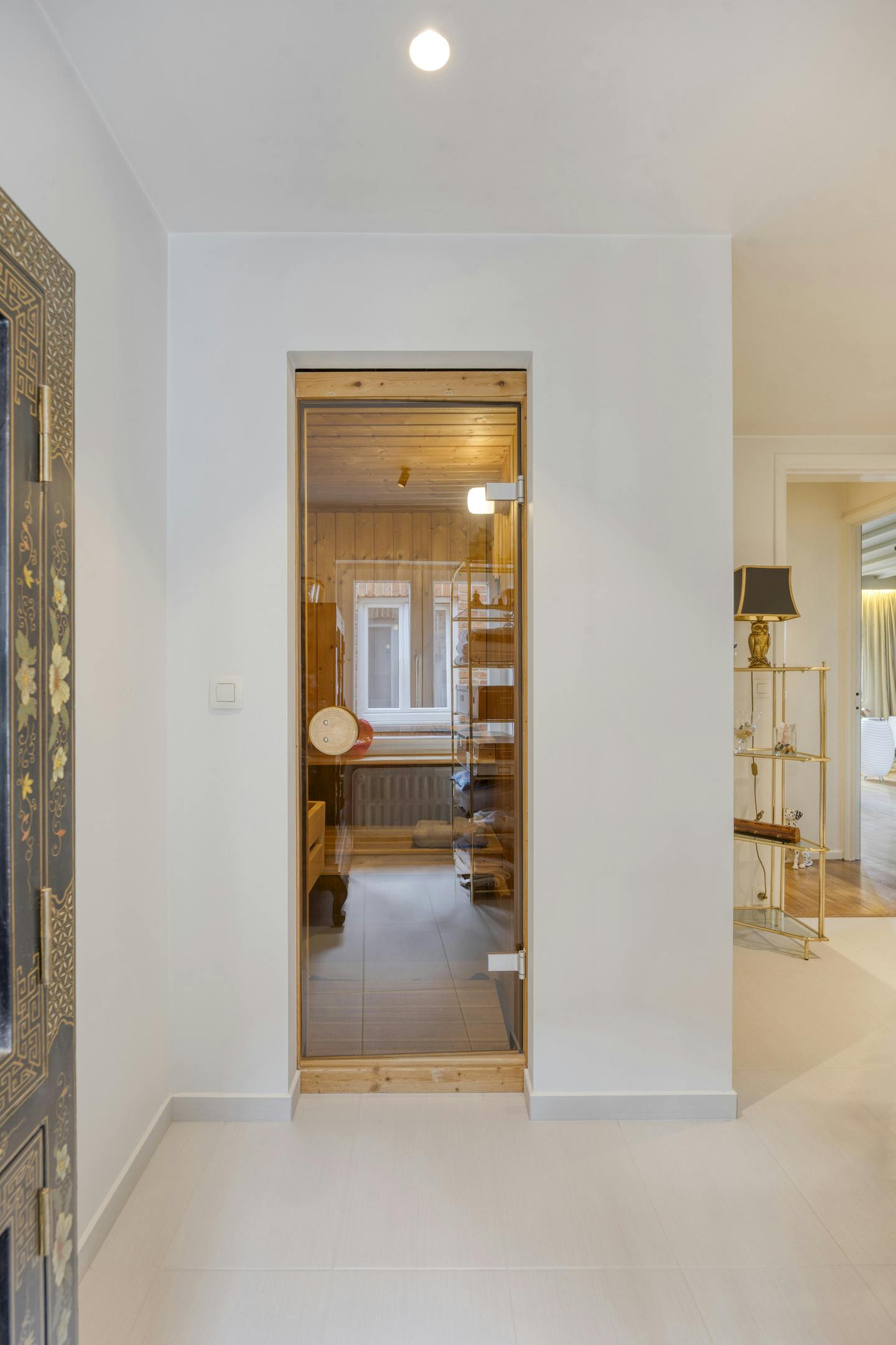 Karaktervolle driegevelwoning met commerciële ruimte in hartje Vilvoorde foto 42