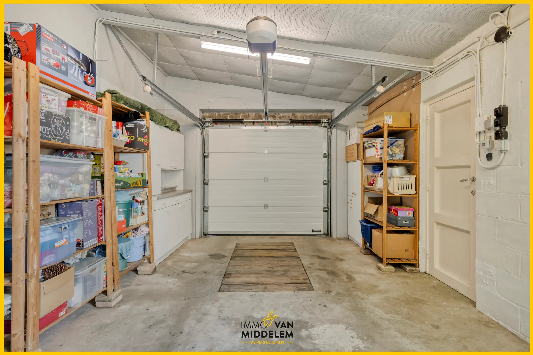 GOED ONDERHOUDEN 3-GEVELWONING MET 3 KAMERS, GARAGE EN TUIN foto 17