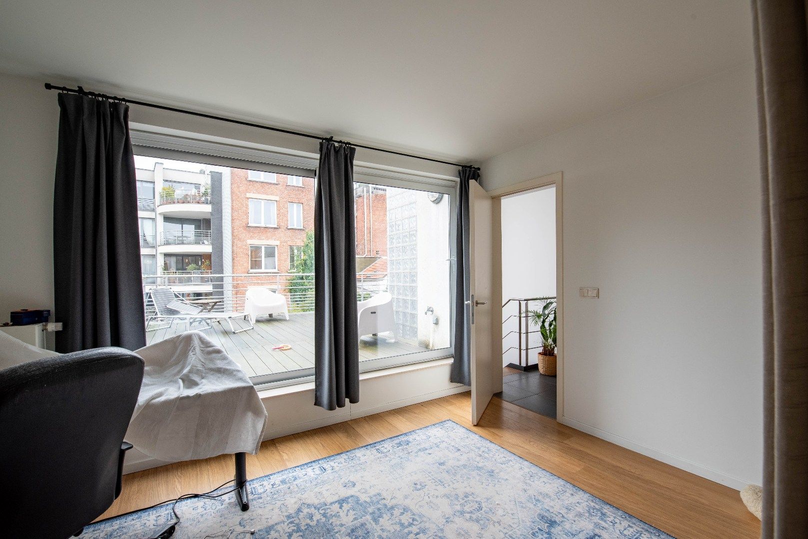 Unieke woning op topligging met tuin en dakterras foto 24