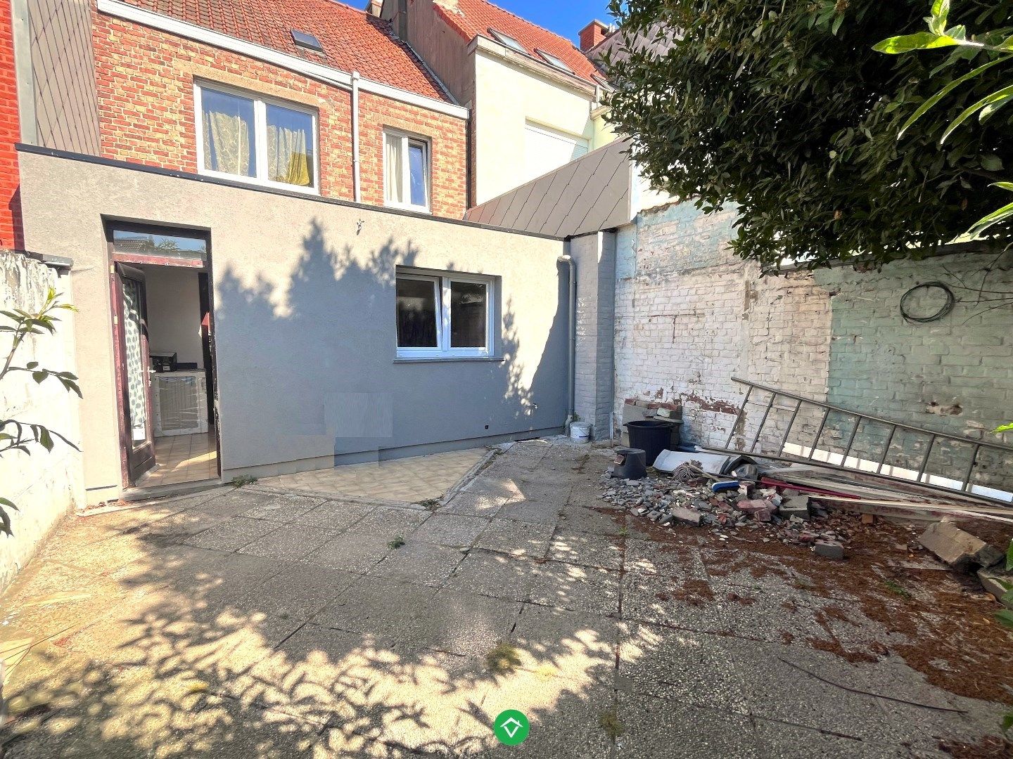Comfortabel, op te frissen woonhuis met zonnige tuin, welgelegen in rustige buurt. foto 7