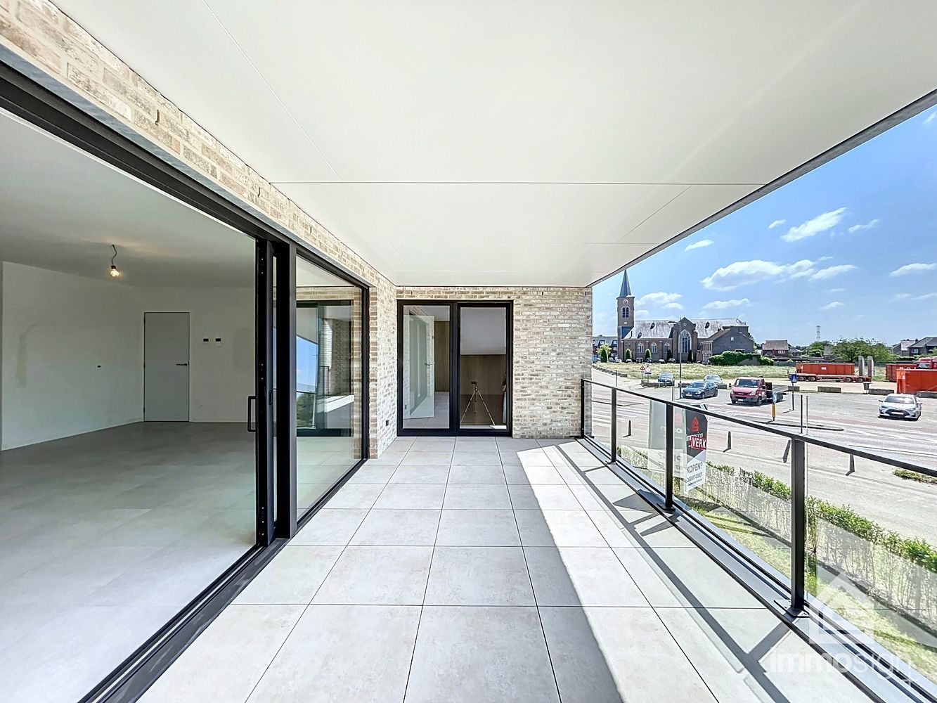 Instapklaar nieuwbouwappartement met 2 slaapkamers, terras en autostaanplaats te Kinrooi foto 7