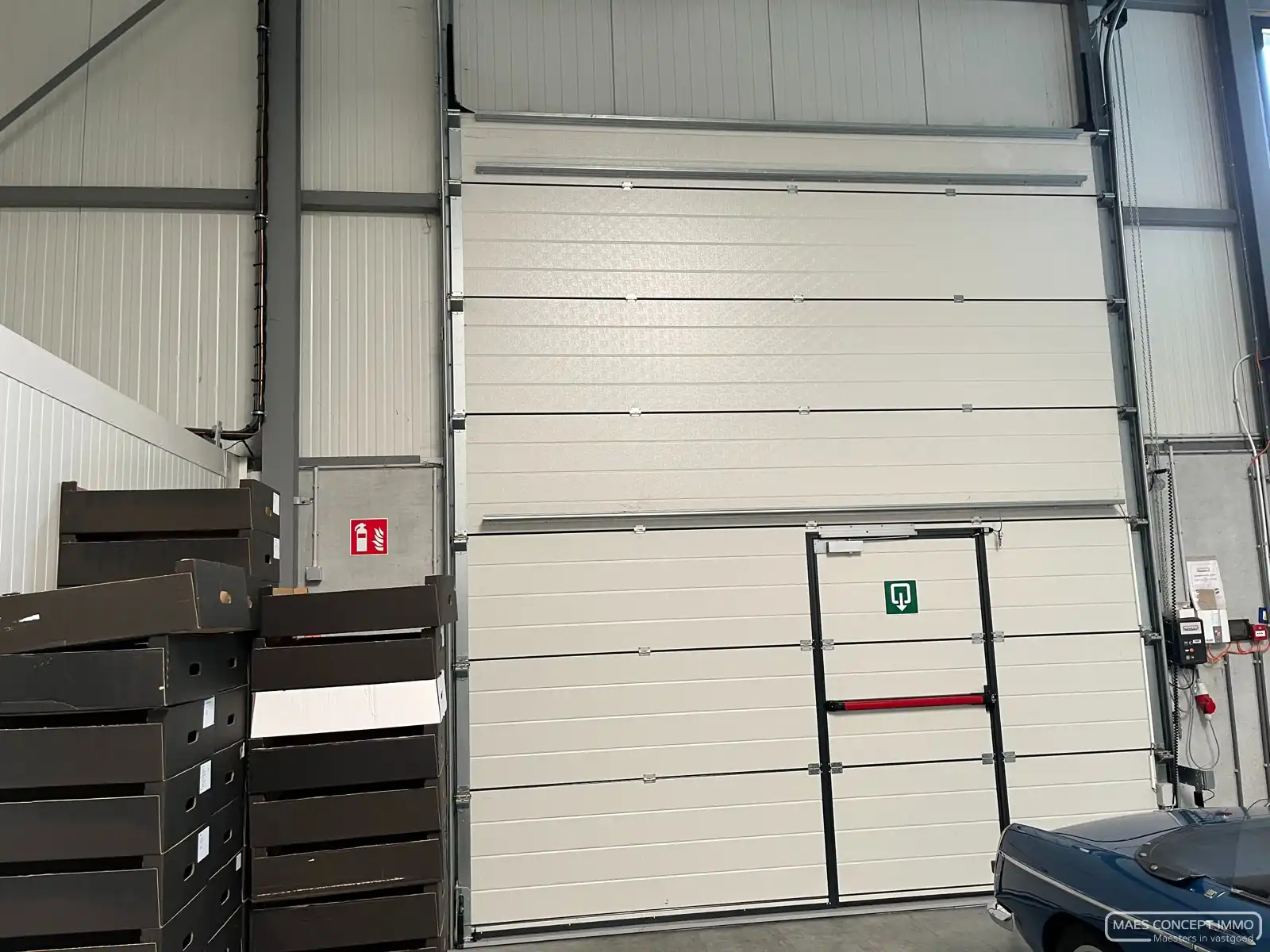 Ingericht magazijn te huur voor bereiding van voedsel in Wielsbeke foto 11