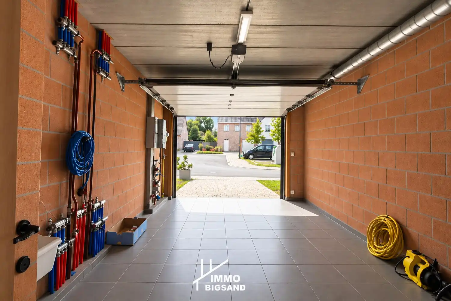 Ruime woning in rustige woonwijk met 3 slaapkamers en inpandige garage foto 12