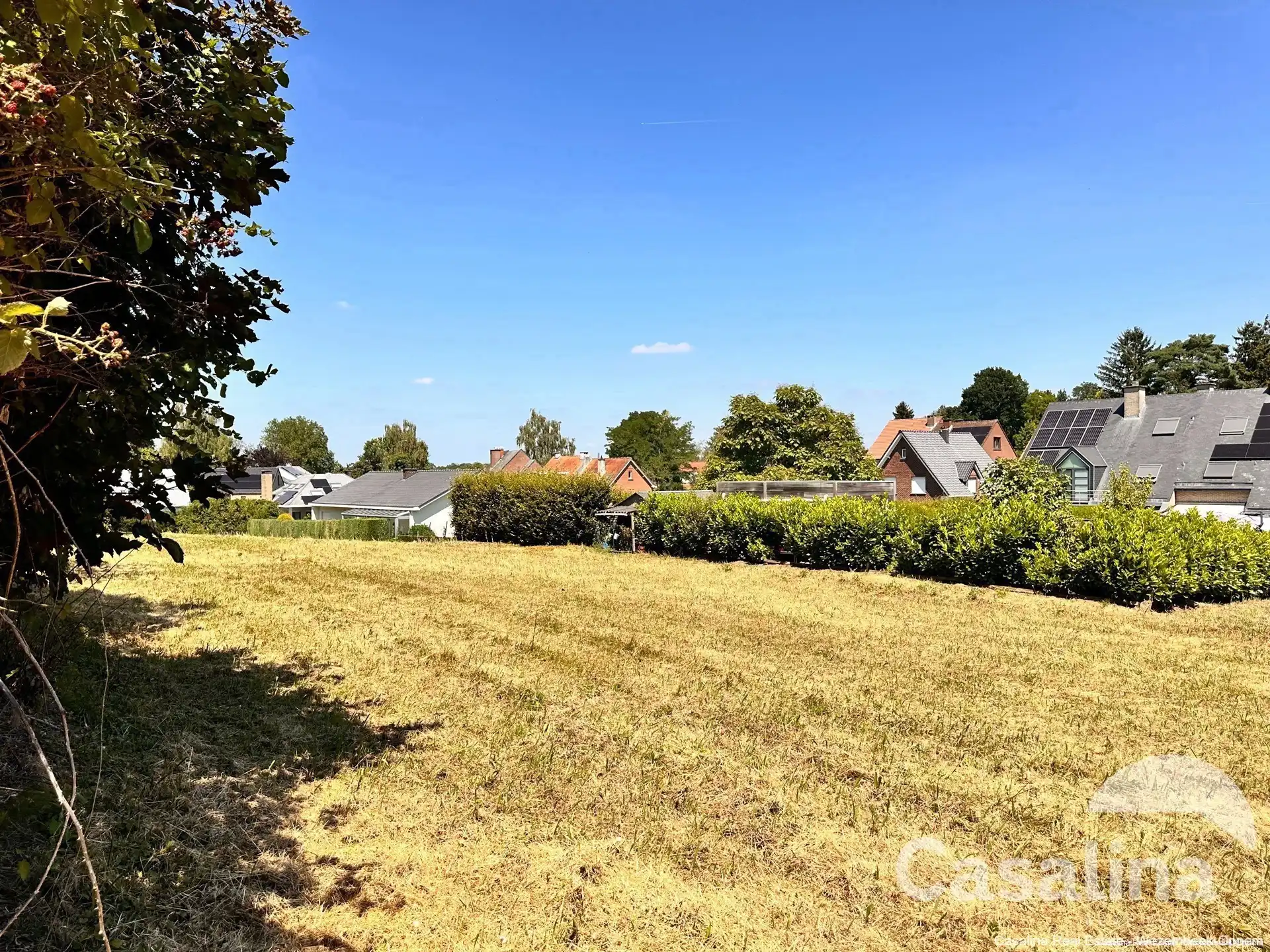 Uniek bouwperceel in gegeerde woonparkgebied Fuji-Zikkelberg foto 3