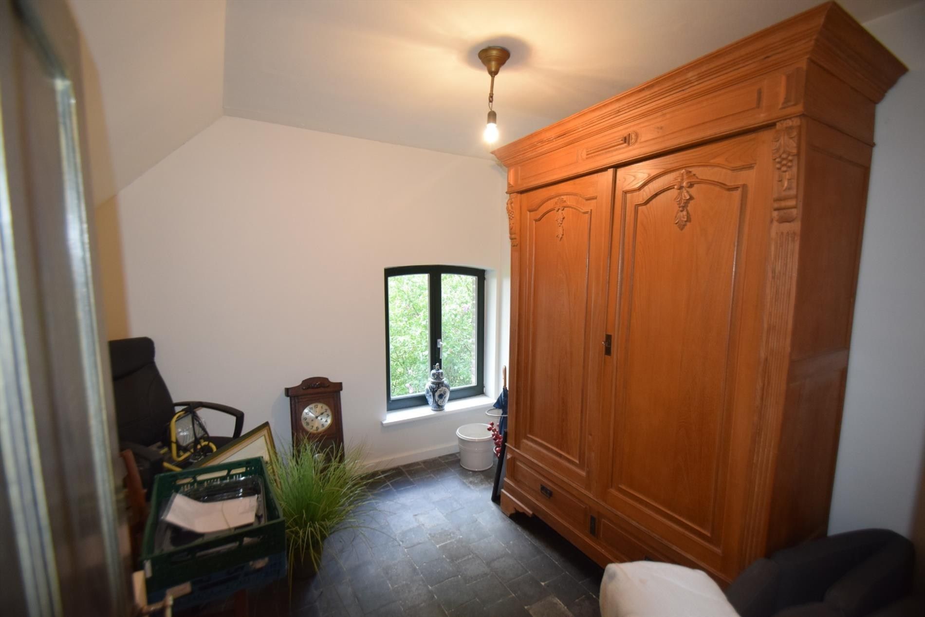 Authentieke hoeve op 3886 m² grond, landelijk gelegen met prachtige tuin. foto 21