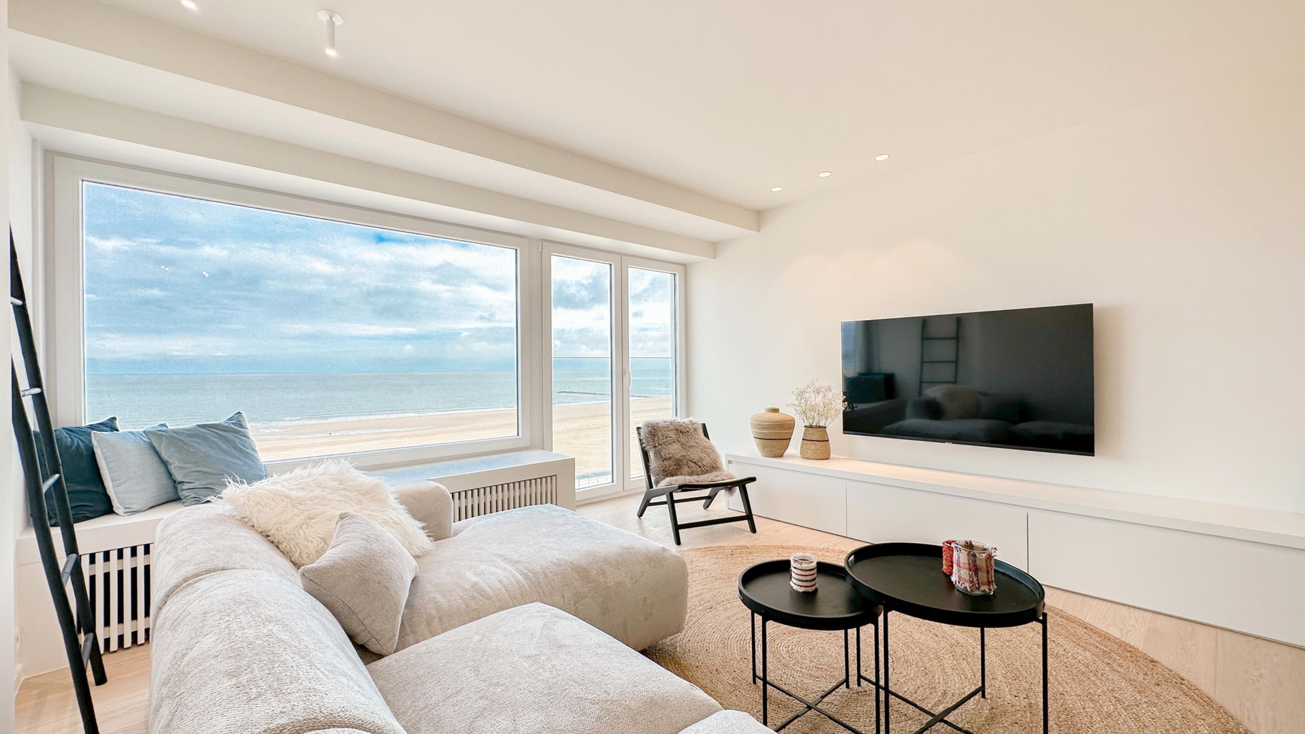 Appartement met FRONTAAL zeezicht nabij het Casino... foto 4