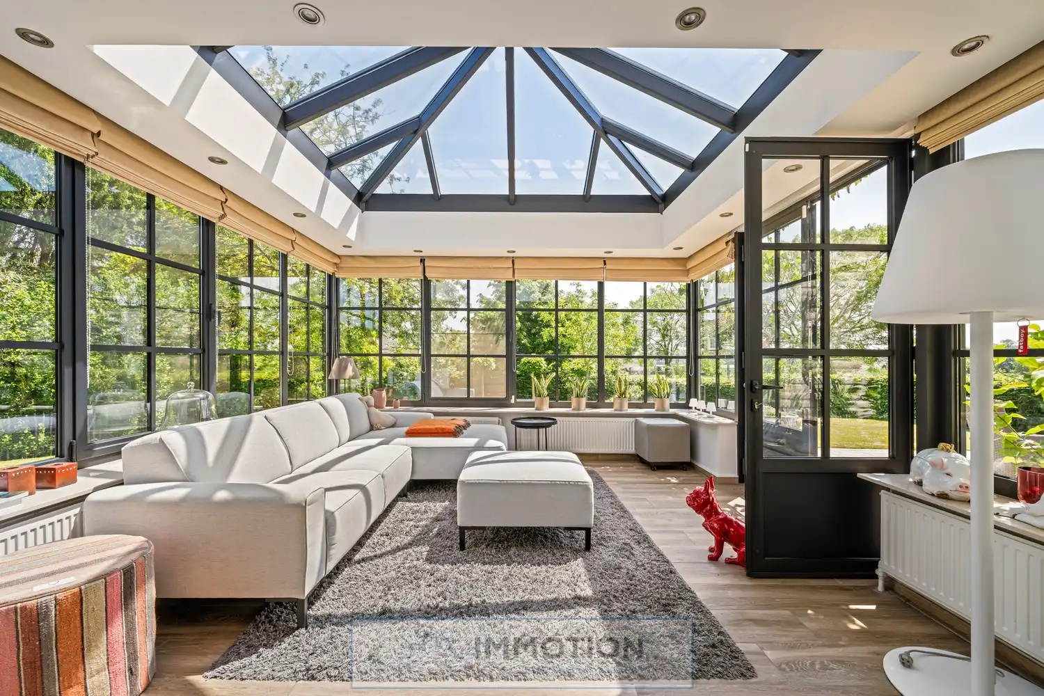 Uniek gelegen villa met prachtig landelijk uitzicht in Zwevegem foto 11