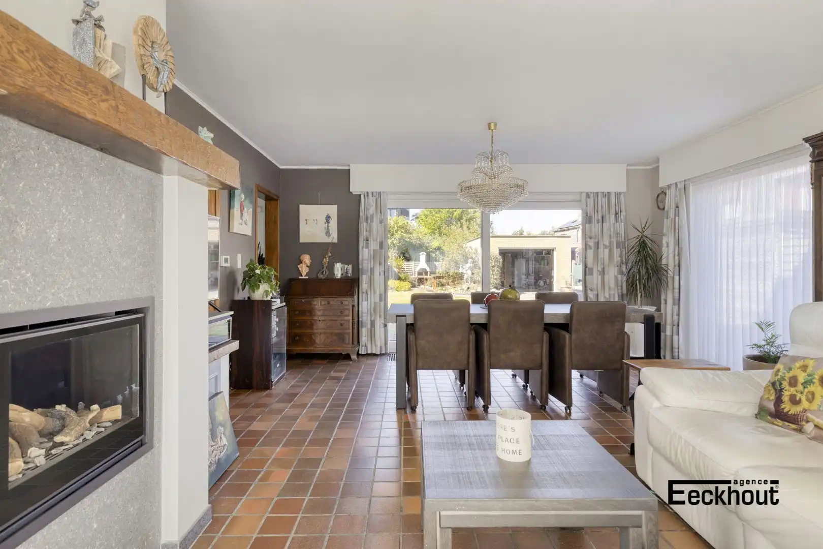 Rustig gelegen woning met zonnige tuin en ruime garage! foto 5