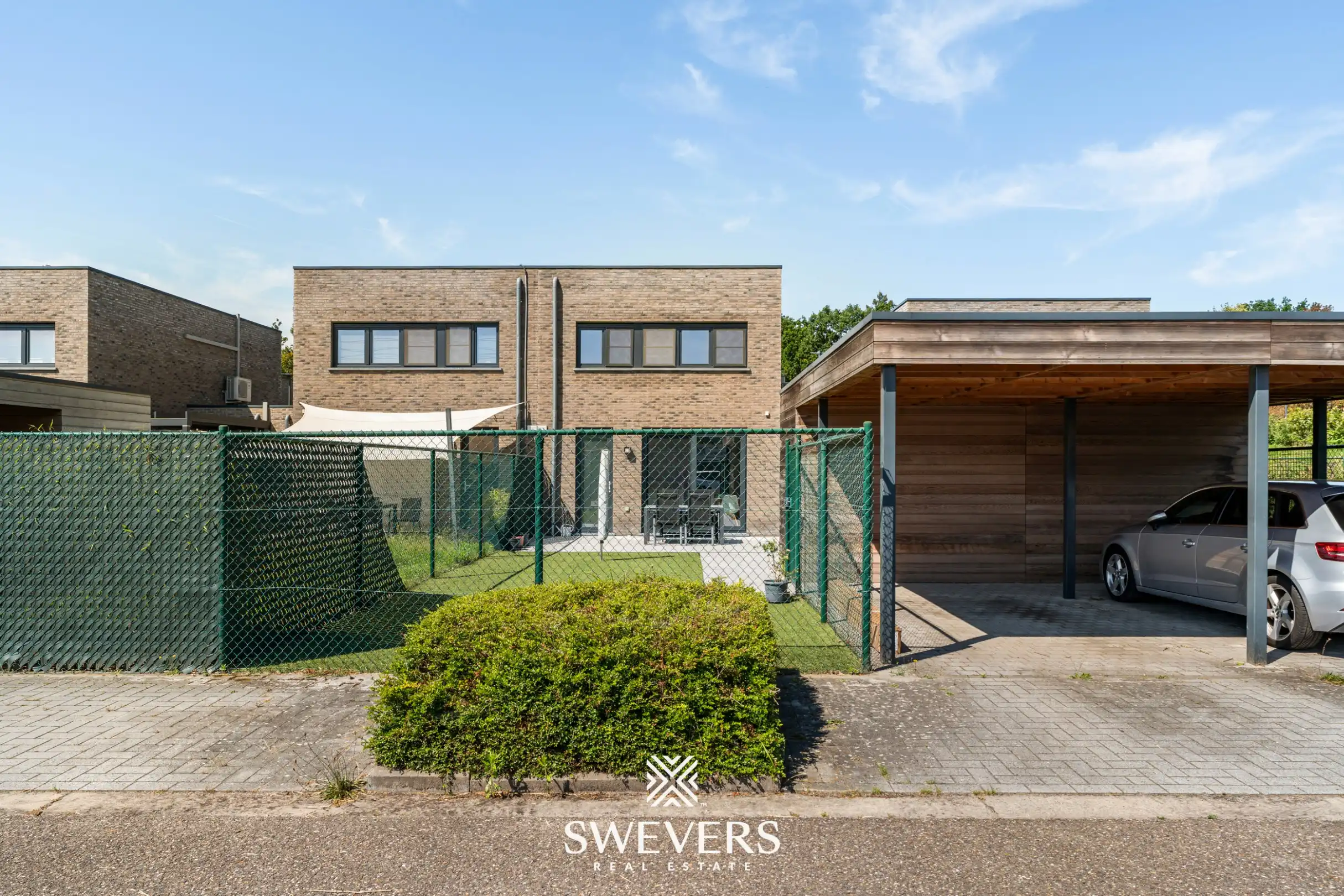 Gezinswoning met drie slaapkamers op toplocatie foto 26
