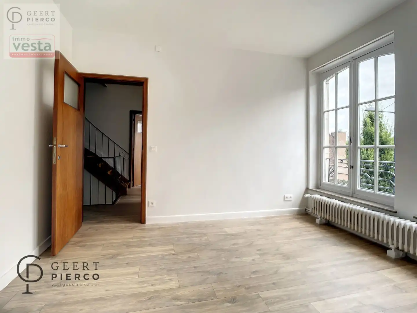 Prachtige gerenoveerde gezinswoning foto 21