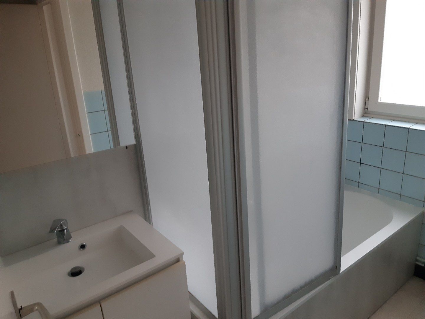 Ruim appartement in centrum Eine. foto 19