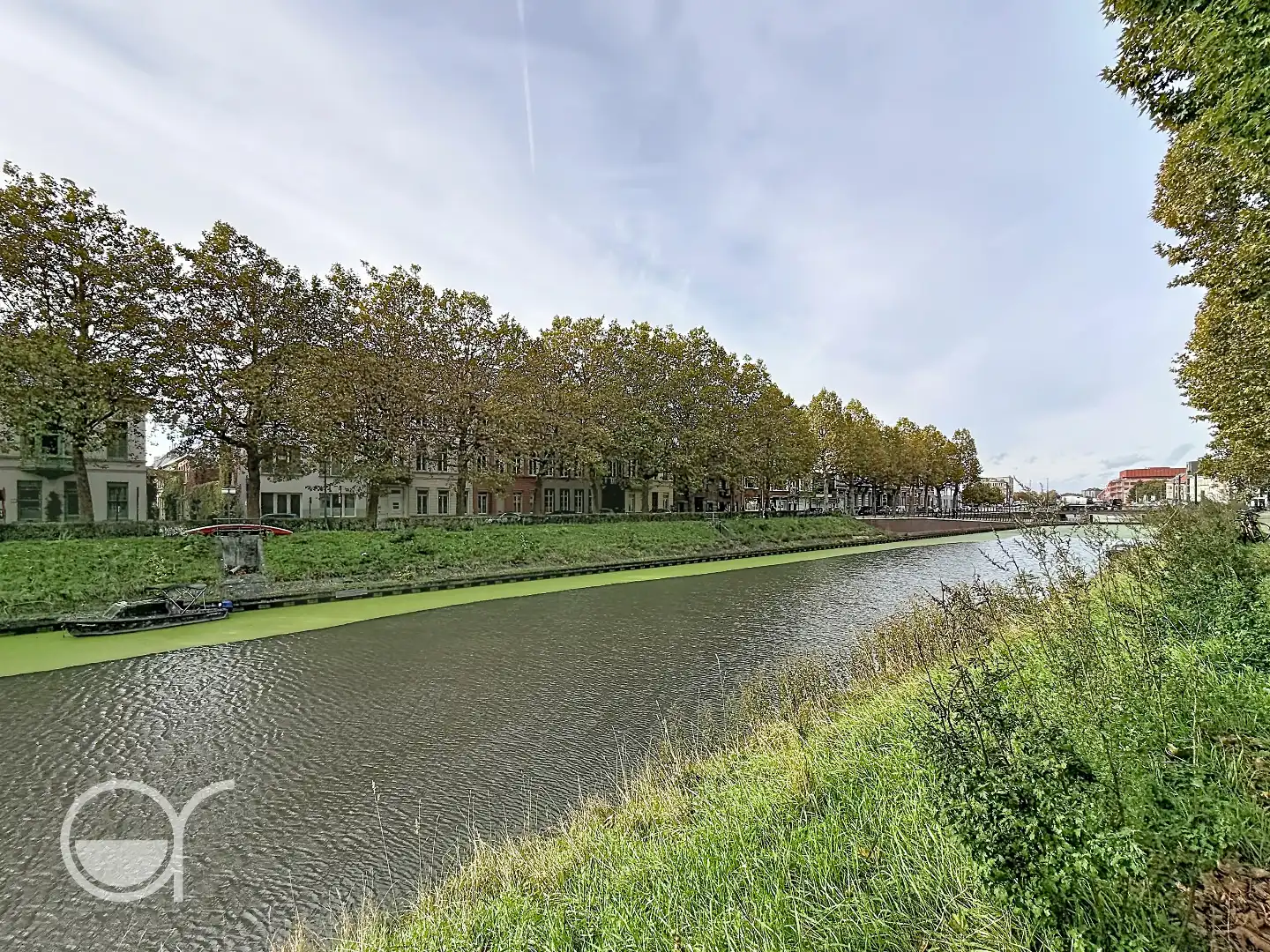 2-slaapkamerappartement met terras, zicht op Coupure foto 13