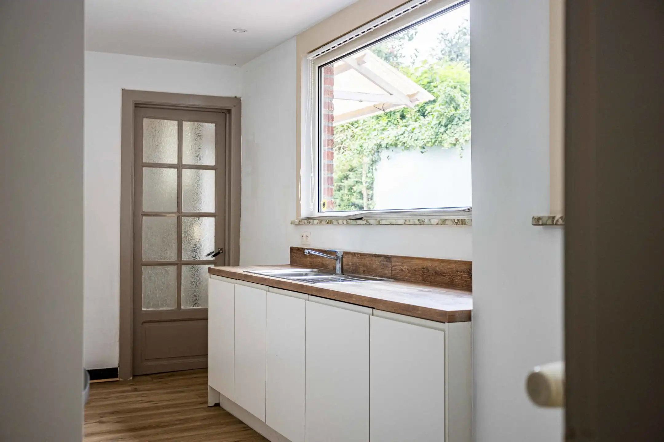 Ruime instapklare woning met tuin en 3 slaapkamers foto 11