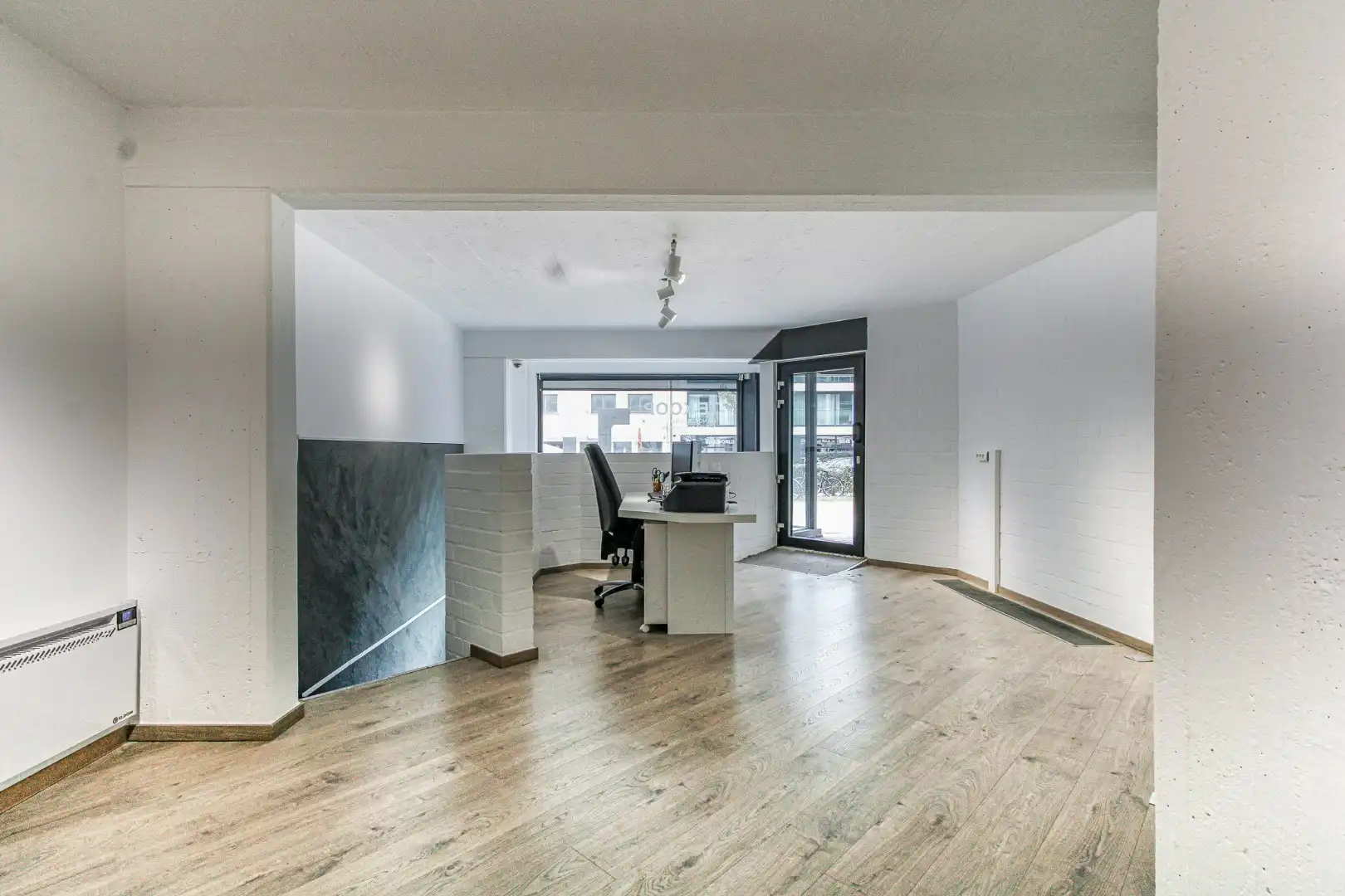 goed gelegen handelspand Heist Elizabetlaan 333 foto 5