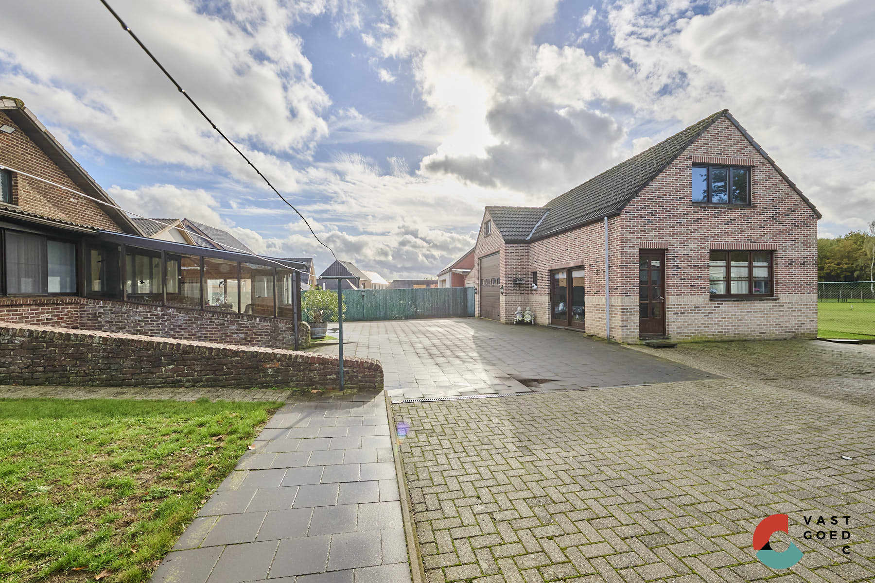 Ruime woning in een rustige gelegen wijk foto 25