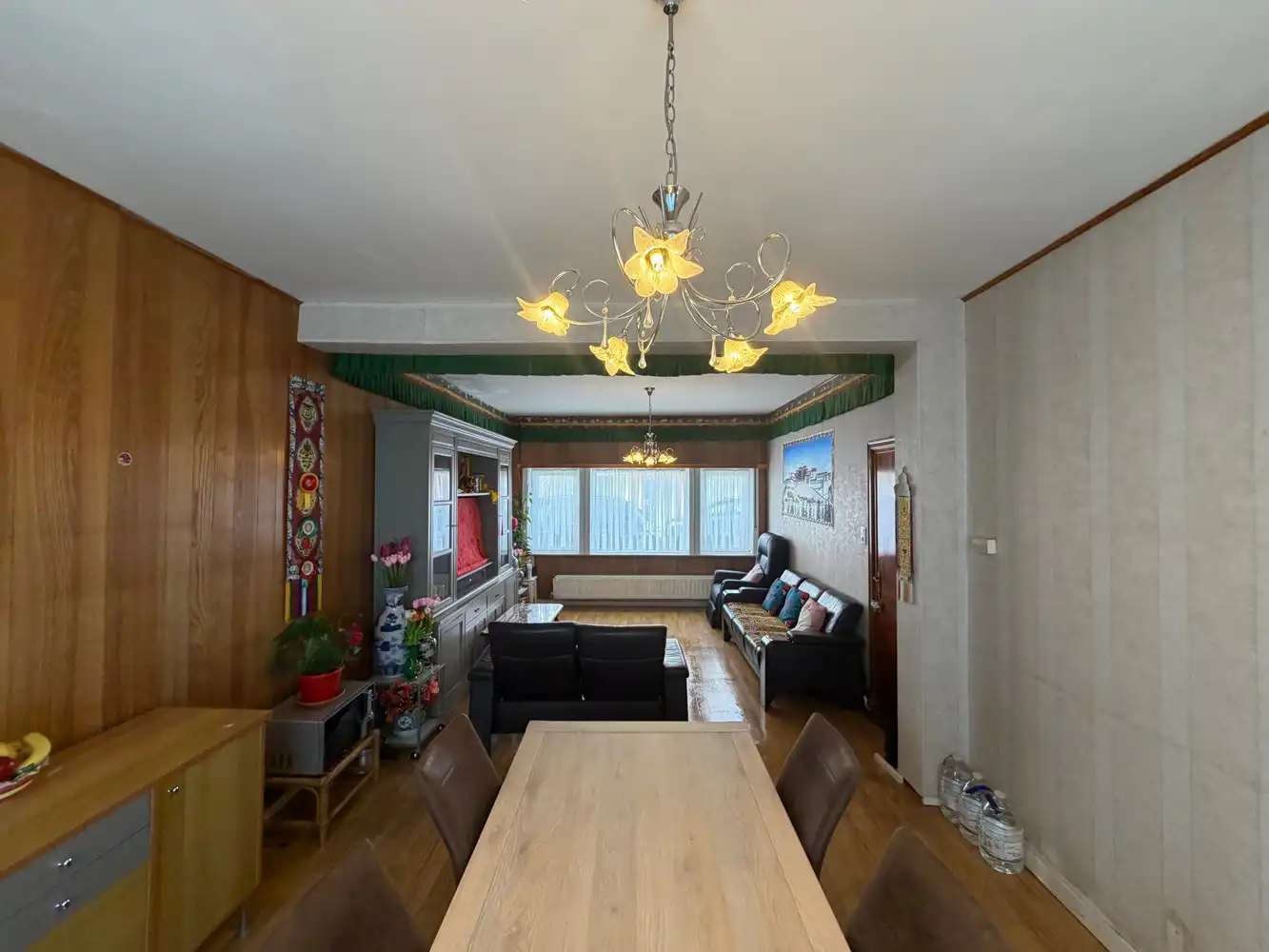 Ruime woning met 3 slaapkamers foto 3