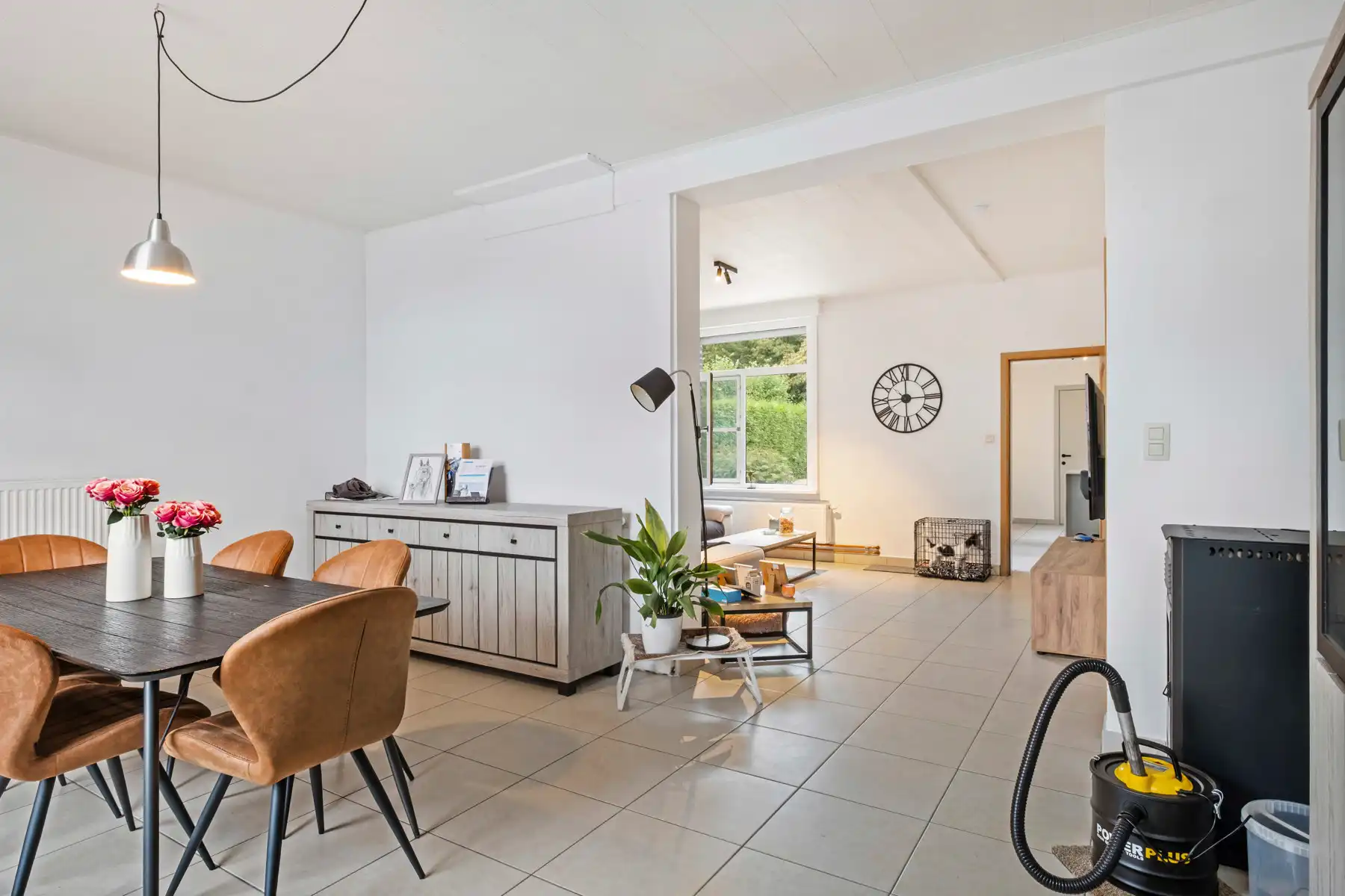 Landelijk gelegen woning in Ruddervoorde met grote tuin  foto 2